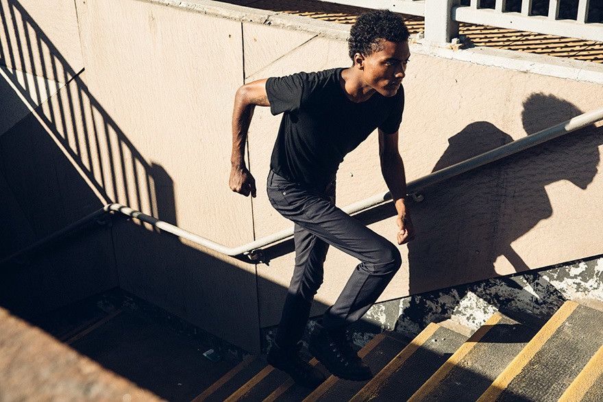 Outlier Outlier NYC Strong Dungarees Dark Indigo Pants Men’s 32 Size US 32 / EU 48 - 1 Thumbnail