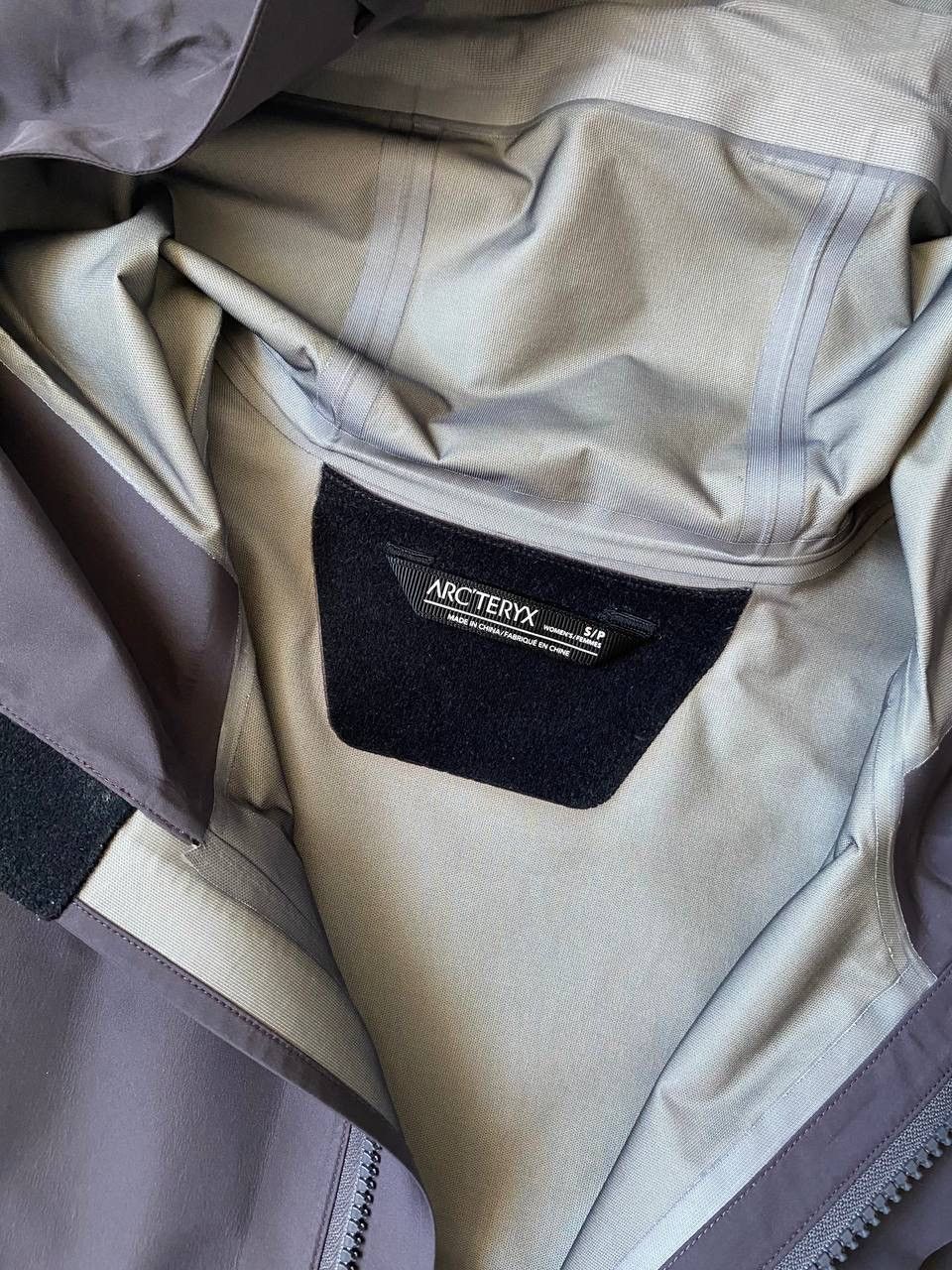 Arc'teryx Coat Arc’teryx Codetta Gore-Tex Size S / US 4 / IT 40 - 7 Thumbnail