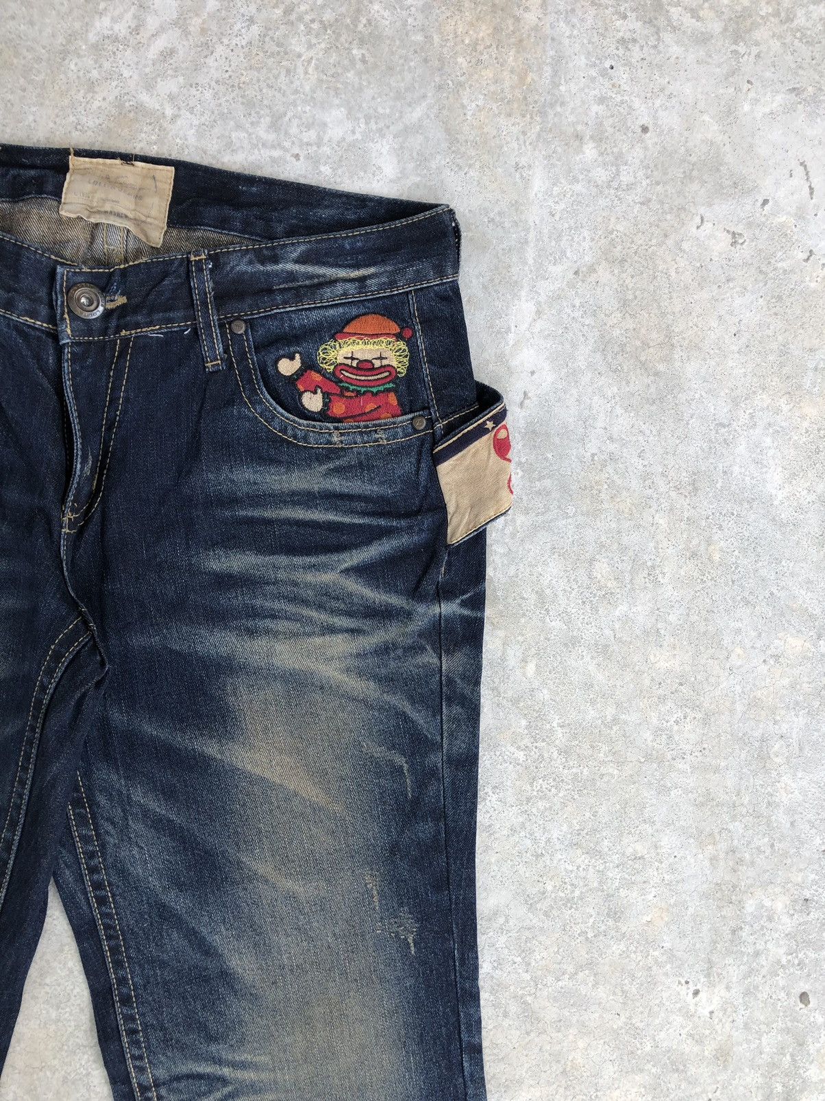 Japanese Brand Yoshitomo Nara Lolita Circus Flared Jeans Distressed Jeans Size US 34 / EU 50 - 5 Thumbnail