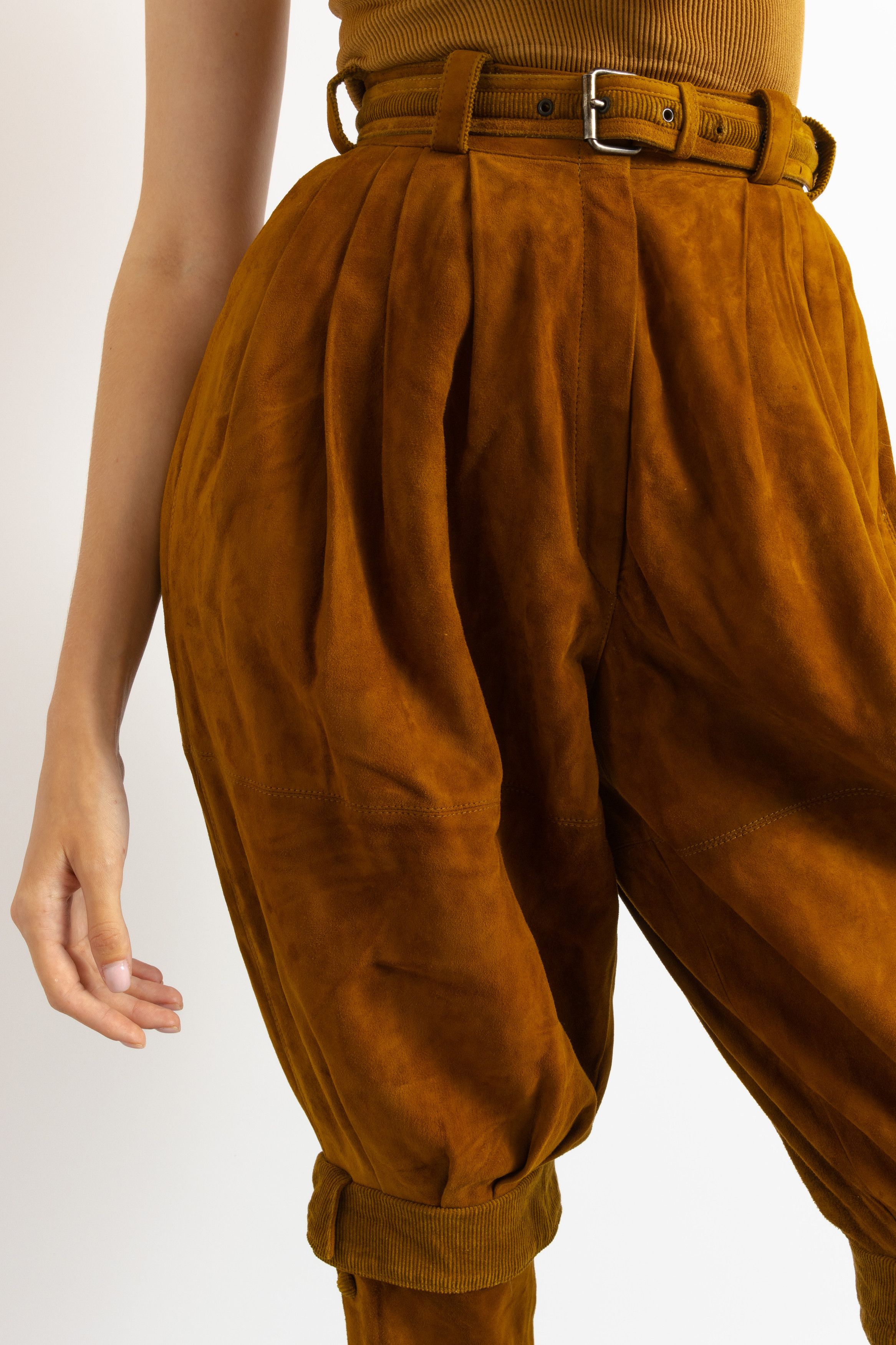 Versace Gianni Versace High-waisted Suede Brown Balloon Pants 5914 Size 25" / US 0 / IT 36 - 3 Thumbnail