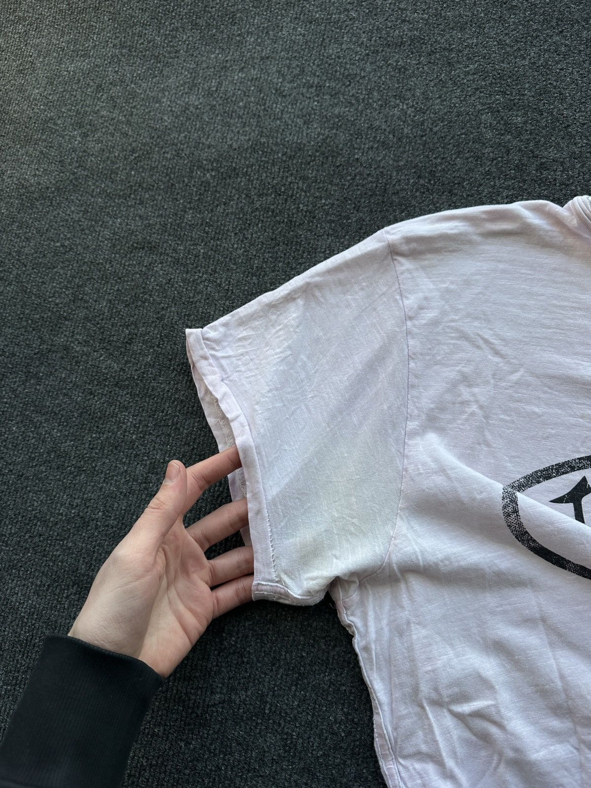 Von Dutch 🚨Y2K VON DUTCH BIG LOGO SUNFADED Y2K distressed style tee Size US XL / EU 56 / 4 - 12 Thumbnail
