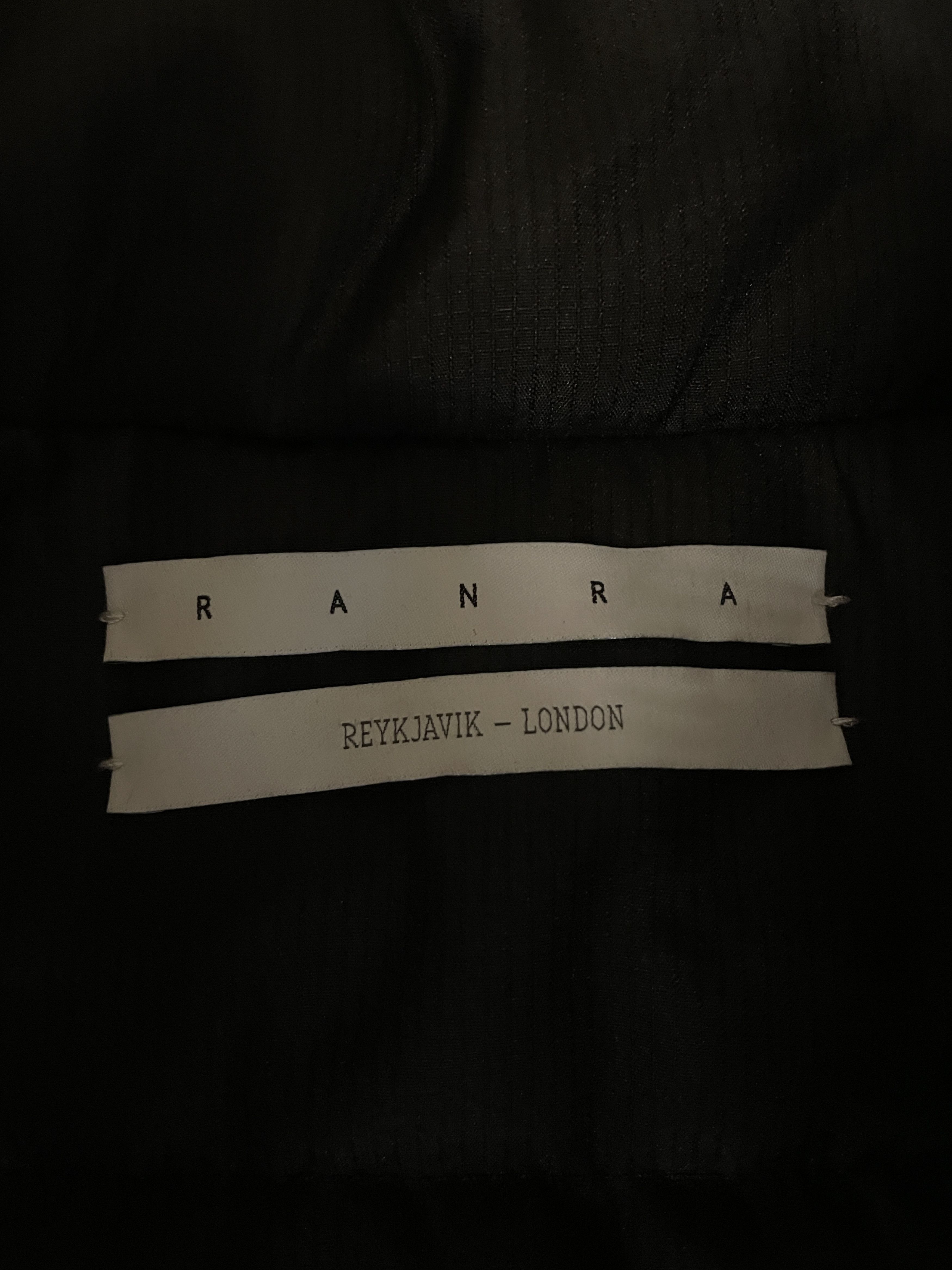 Arnar Mar Jonsson $775 Arnar Mar Jonsson / Ranra Undir Wool Vest in Black Size US M / EU 48-50 / 2 - 6 Thumbnail