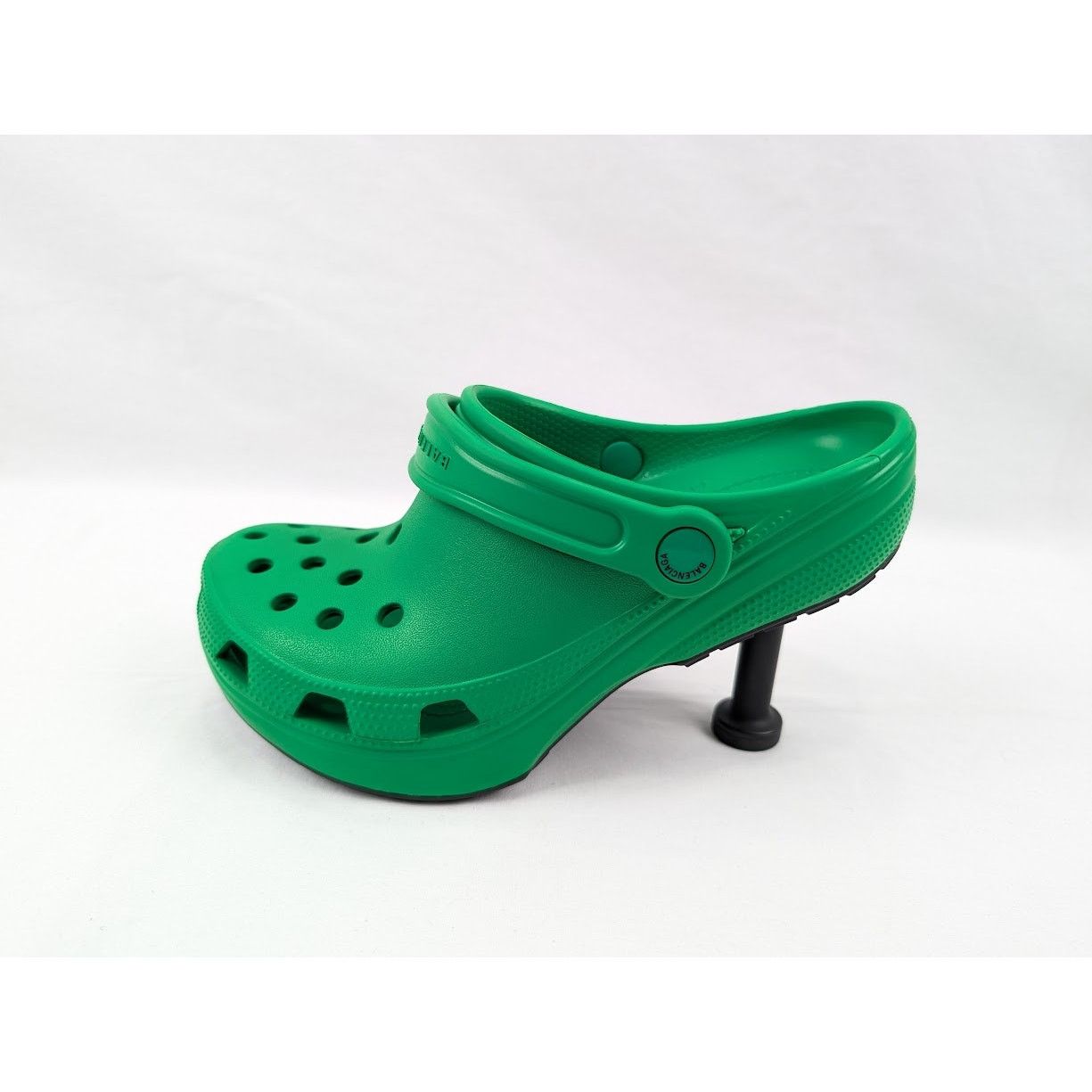 Balenciaga o1rshd1 Q:2 / Rubber Crocs Madame in Grass Green Size US 8 / IT 38 - 1 Thumbnail