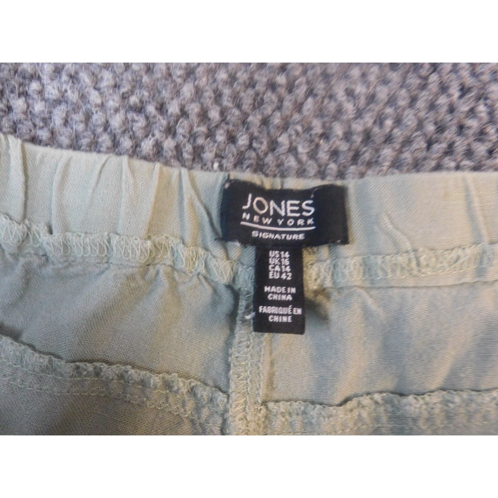 Jones New York Jones New York Womens Pants 14 Green Straight Loose Pull On Chino 28in Inseam Regular Pockets Stretch Size 36" / US 14 / IT 50 - 4 Thumbnail