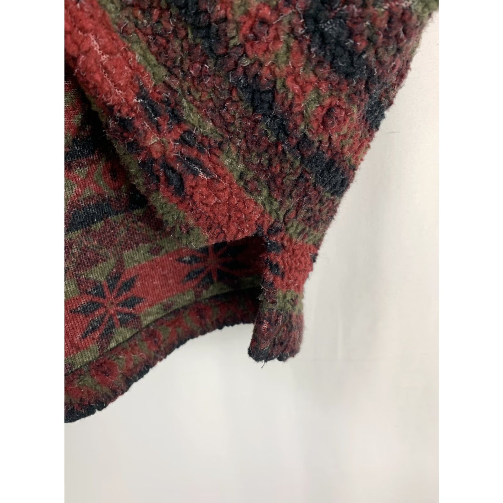 Vintage Woolrich Mens Sweater M Red Green Made in USA Rugged Outdoor Wear Pullover Mens Family US Theme Size US M / EU 48-50 / 2 - 6 Thumbnail