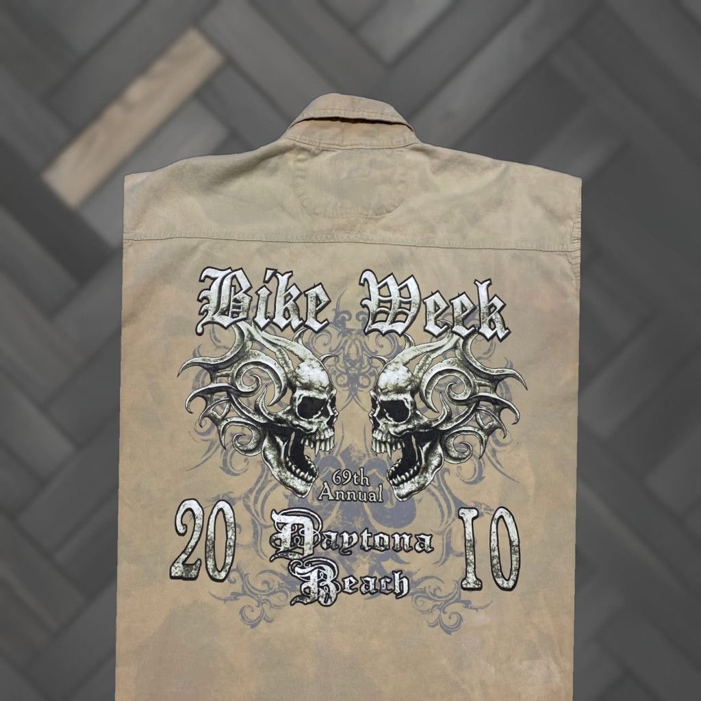 Vintage Bike Week Daytona Beach 2010 Graphic Skulls Biker Sleeveless Vest Shirt 2XL Size US XXL / EU 58 / 5 - 1 Thumbnail