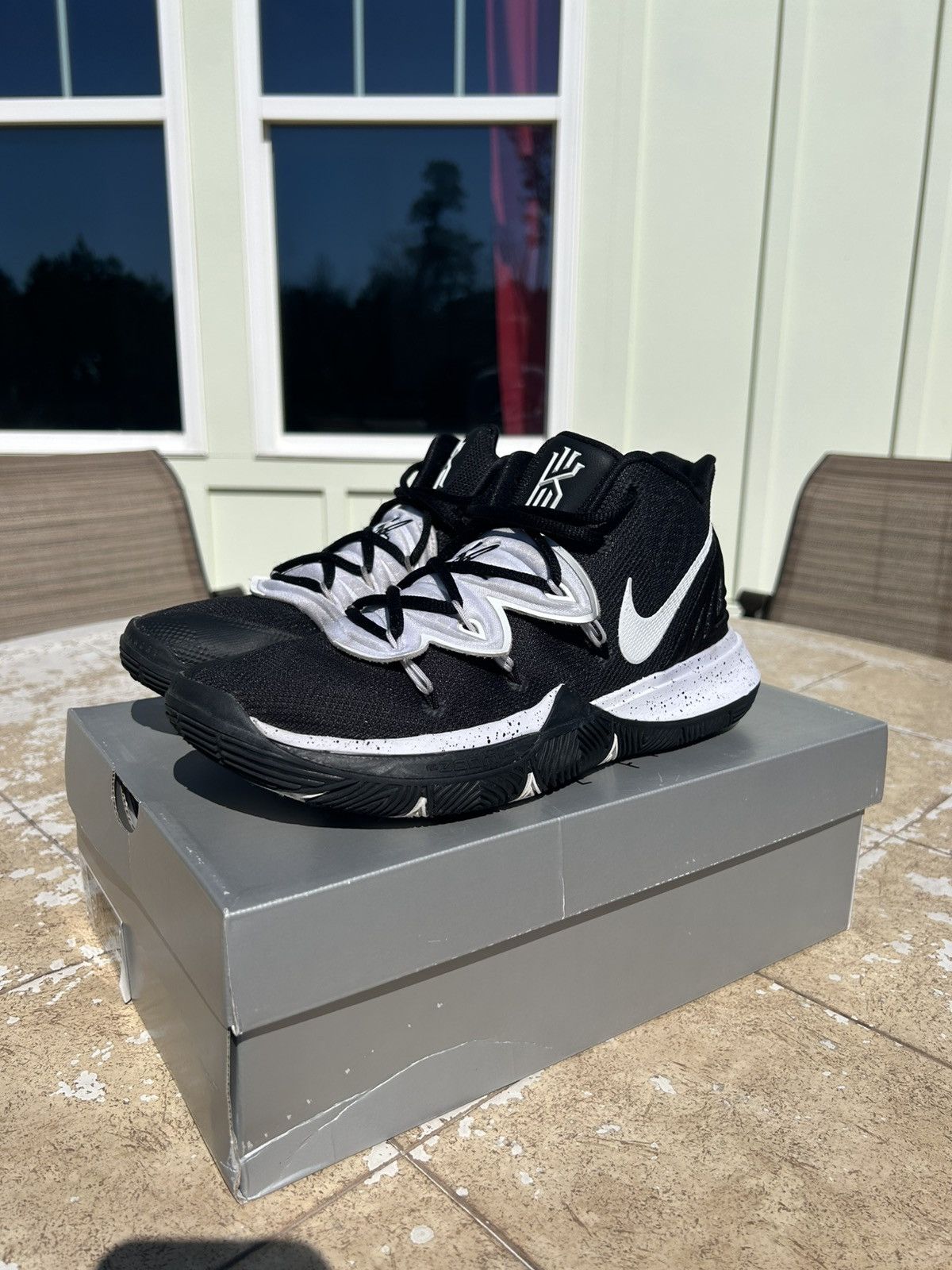 Nike nike kyrie 5 team black Size US 8.5 / EU 41-42 - 2 Thumbnail