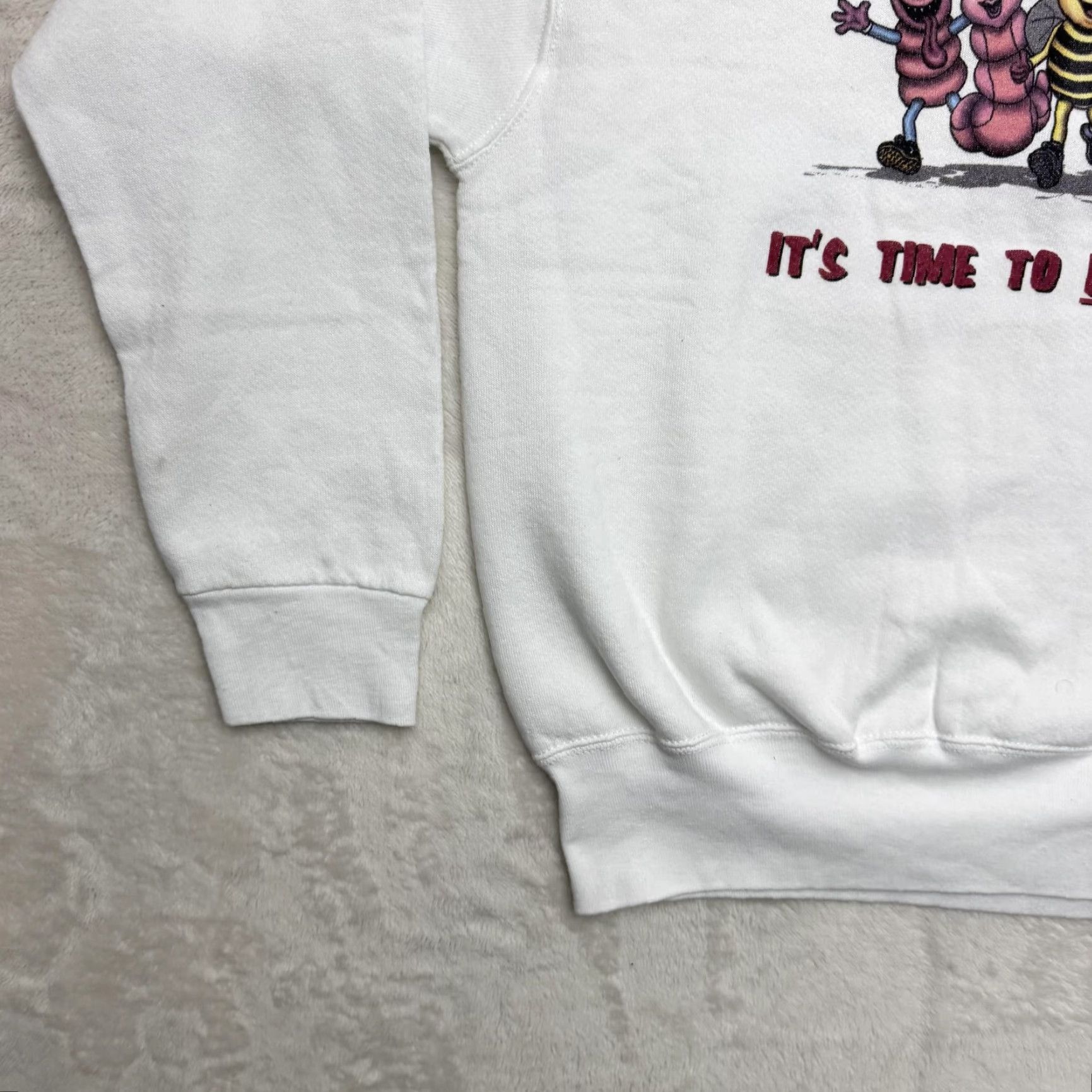 Fruit Of The Loom VINTAGE Billy Bee Productions Sweatshirt Mens M White Cartoon Graphic 90s Size US M / EU 48-50 / 2 - 7 Thumbnail