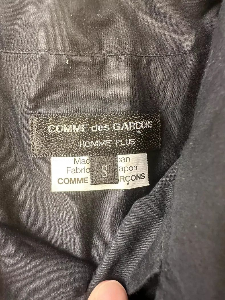 Comme des Garcons Comme Des Garcons Printed black shirt Size US S / EU 44-46 / 1 - 4 Thumbnail