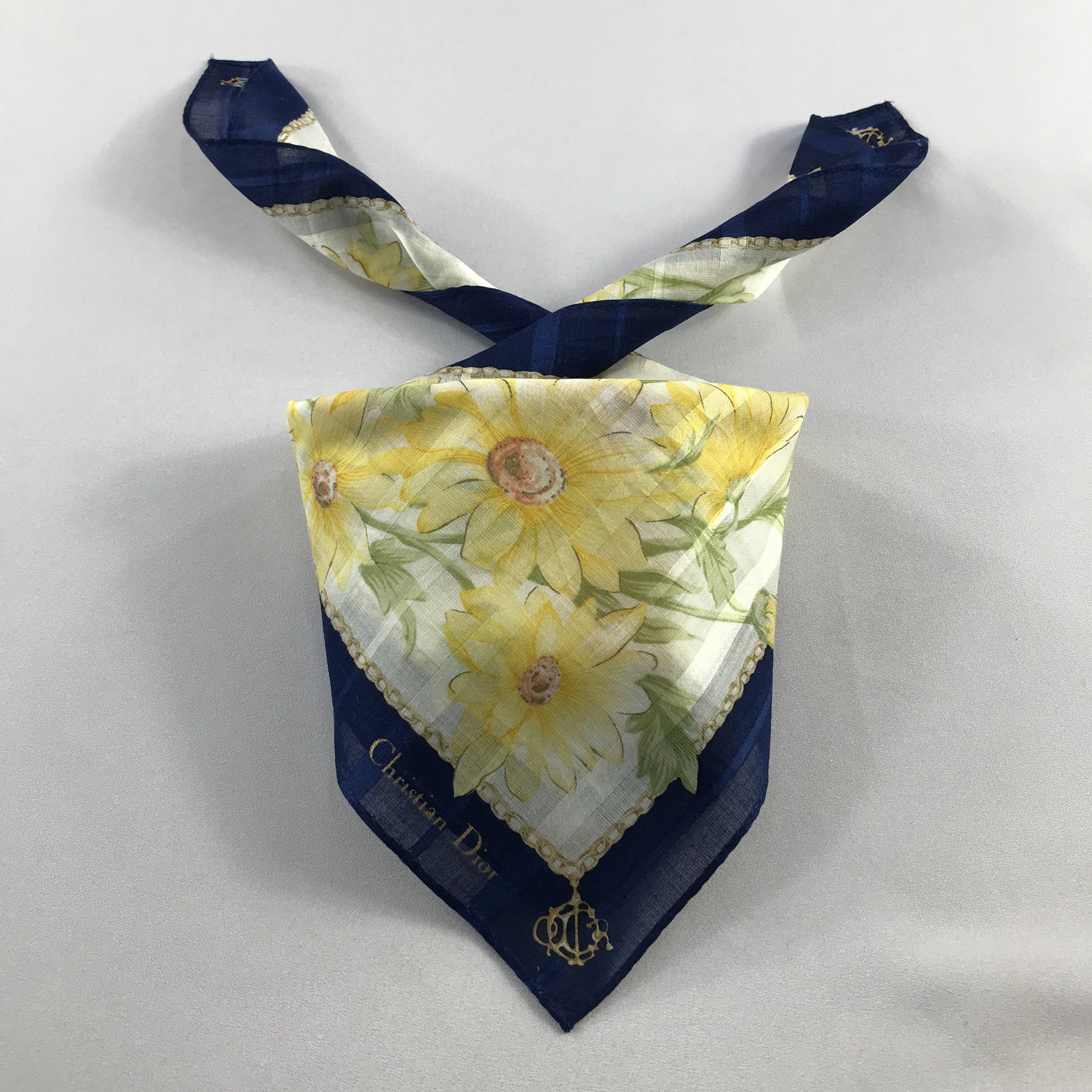 Vintage ChRisTian Dior Handkerchief / Bandana / Neckerchief C542 Size ONE SIZE - 1 Thumbnail