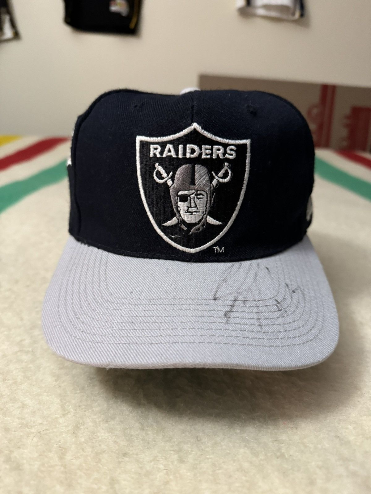 image of Logo Athletic x Nfl Vintage Sports Specialties La Raiders Side Wave Snapback in Grey Black Grey