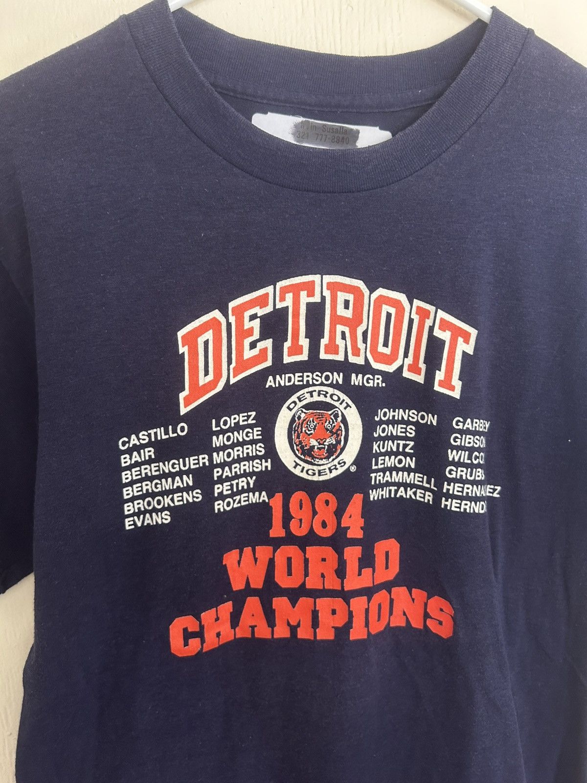 Vintage 1984 Vintage Detroit Tigers World Champions MLB T-shirt Size US L / EU 52-54 / 3 - 2 Thumbnail