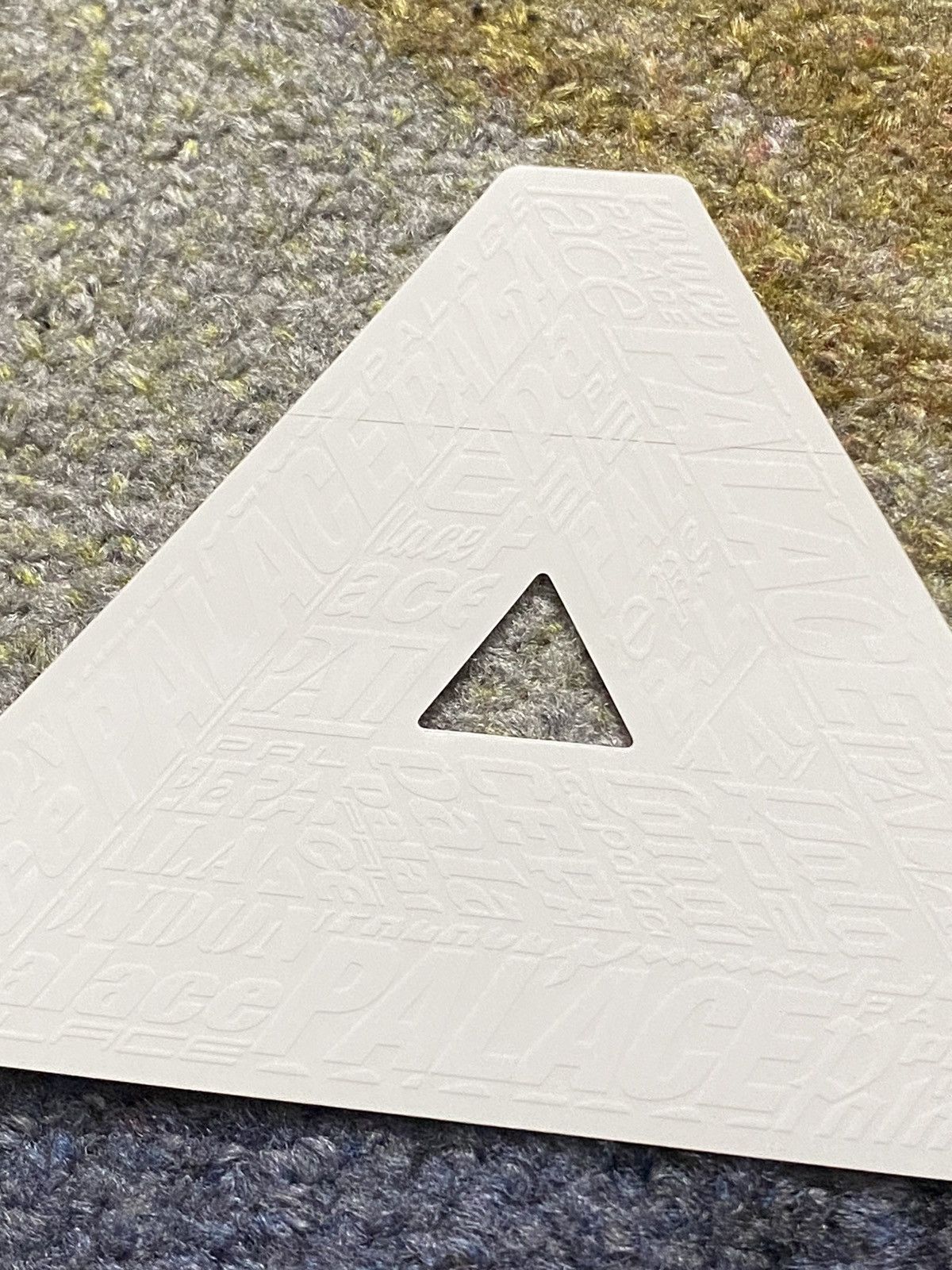 Palace Palace Exclusive Tri Ferg Sticker Size ONE SIZE - 2 Thumbnail