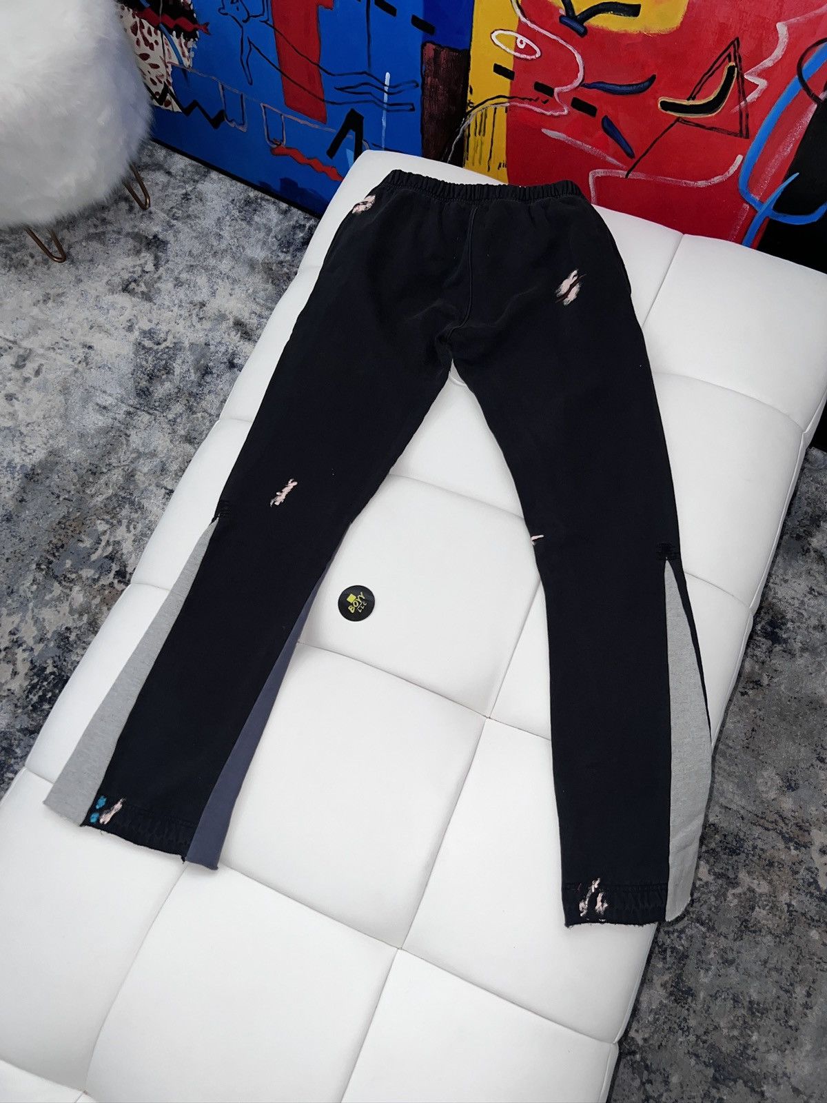 Gallery Dept. Gallery dept flare paint splatter sweatpants SZ MEDIUM Size US 32 / EU 48 - 6 Thumbnail