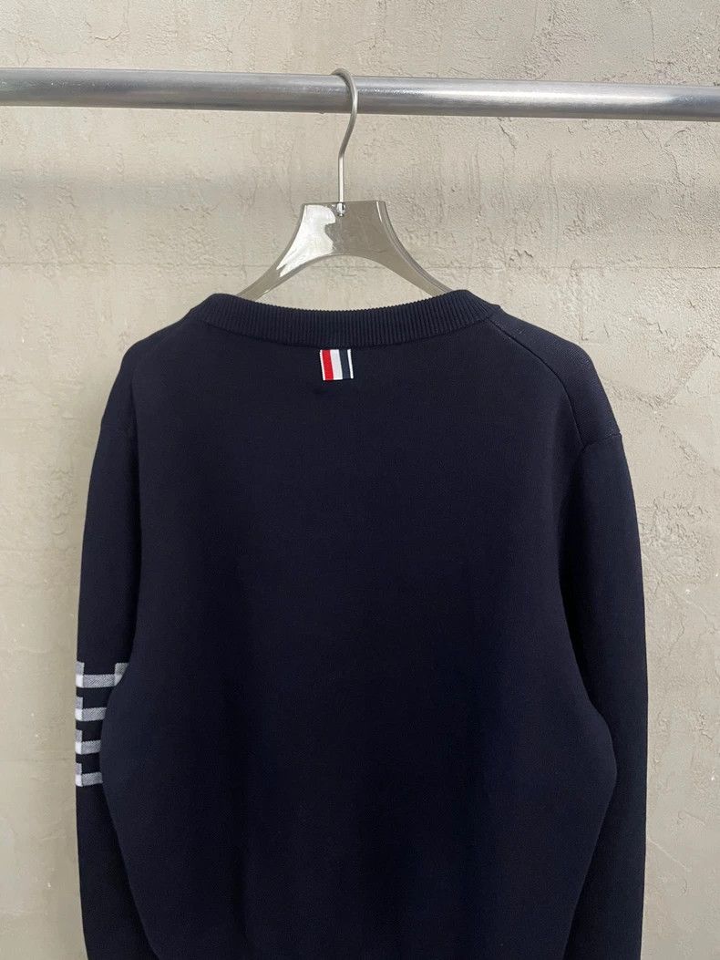 Thom Browne Thom Browne size3 Knitted round neck sweater Size US L / EU 52-54 / 3 - 3 Thumbnail