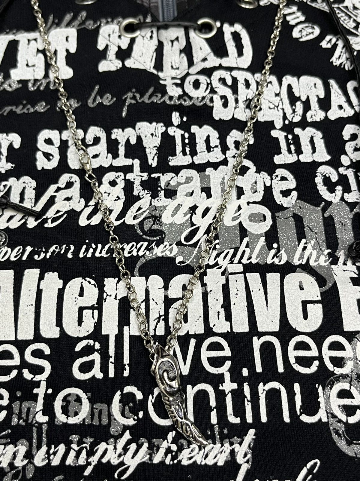 Seditionaries 💀Beaumere Punk Skull Graphic Poem Lace-Up Necklace T-Shirt Size US M / EU 48-50 / 2 - 9 Thumbnail