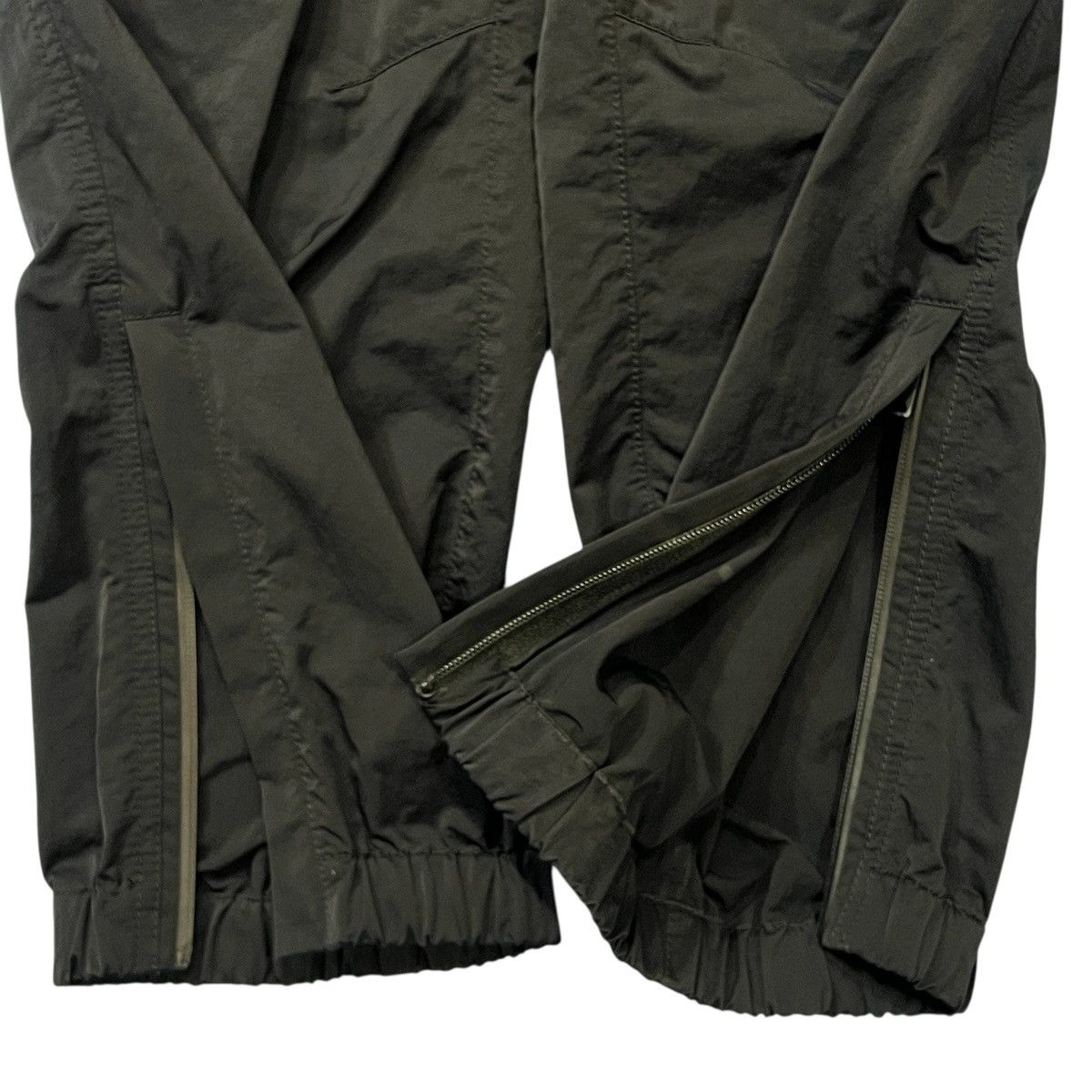 Bottega Veneta BOTTEGA VENETA 2022SS Daniel Lee Technical Nylon Cargo Pants Size US 29 - 3 Thumbnail