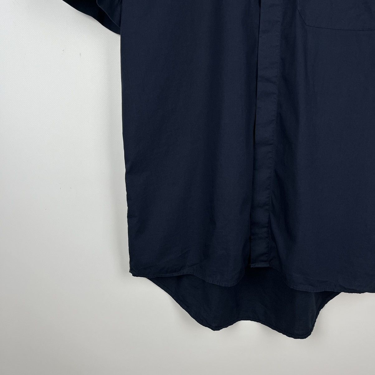 Vivienne Westwood Vivienne Westwood orb logo short sleeve shirt Size US L / EU 52-54 / 3 - 4 Thumbnail