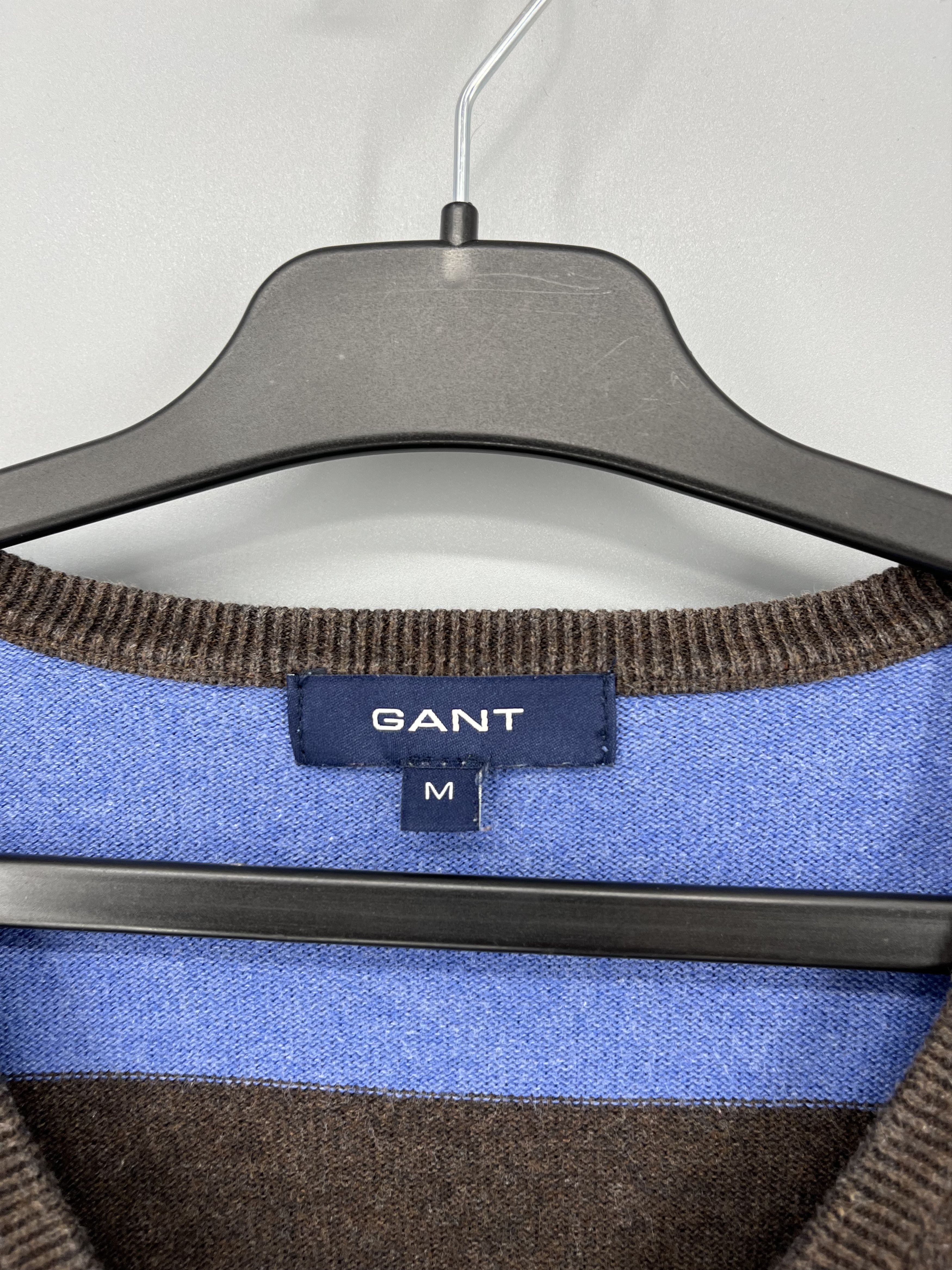 Gant × Vintage Gant Vintage Extra Fine Lambswool V Neck Sweater Size L Size US M / EU 48-50 / 2 - 6 Thumbnail