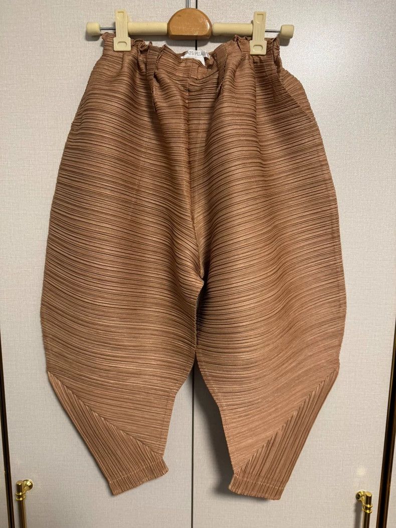 Issey Miyake issey miyake size:1 Chicken leg shaped pants Size 42" / US 20 - 2 Thumbnail