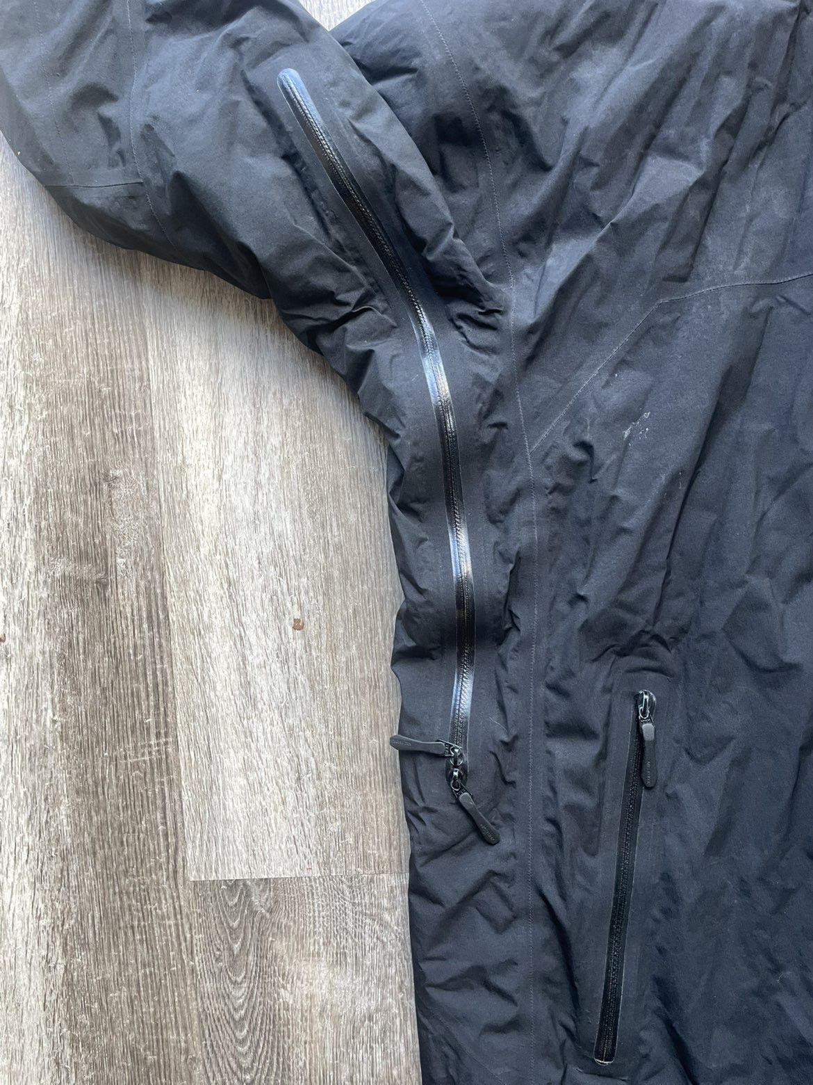 Arc'teryx arc’teryx beta insulated jacket read desc Size US M / EU 48-50 / 2 - 5 Thumbnail