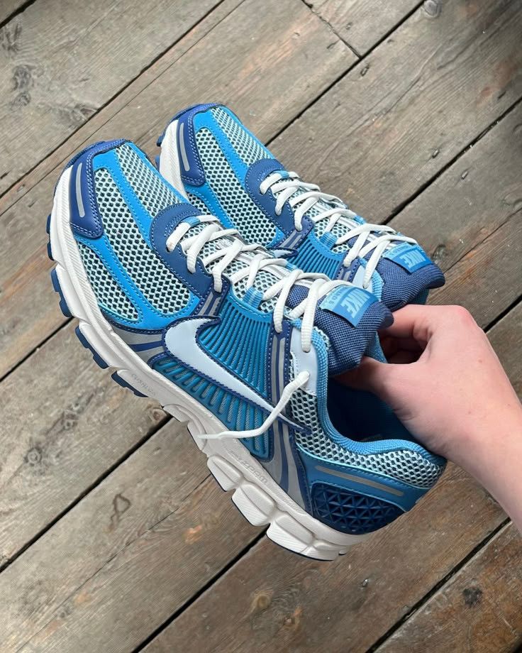 Nike Air Zoom Vomero 5 'Worn Blue' Size US 9 / EU 42 - 1 Thumbnail