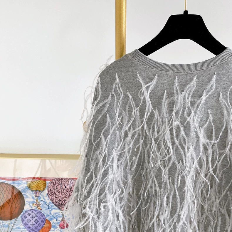 Valentino Valentino Gray ostrich fur sweatshirt Size L / US 10 / IT 46 - 5 Thumbnail