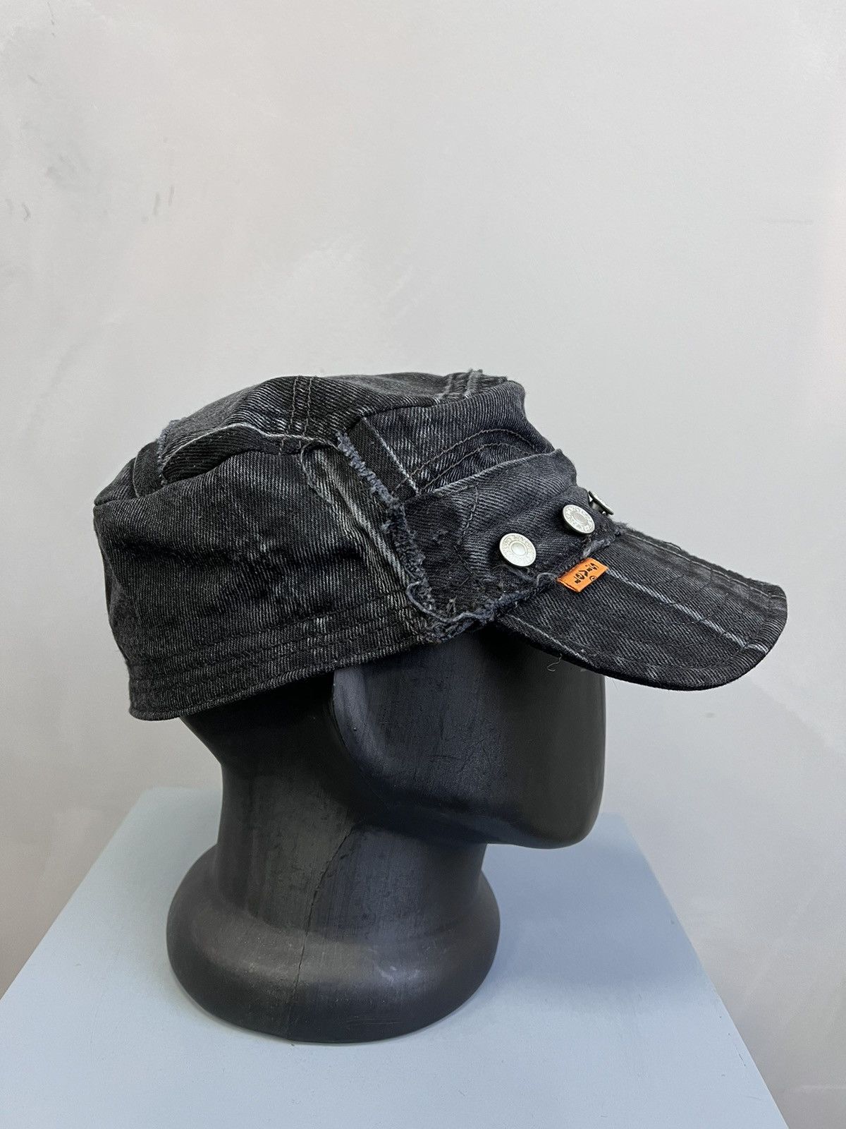 Levi's ARCHV PATCHWORK REWOKED HYSTERIC GLAMOUR CARGO CAP Size ONE SIZE - 1 Thumbnail