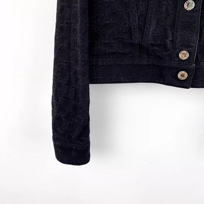 Louis Vuitton Louis Vuitton Black logo embossed dark print full-print co Size XS / US 0-2 / IT 36-38 - 4 Thumbnail