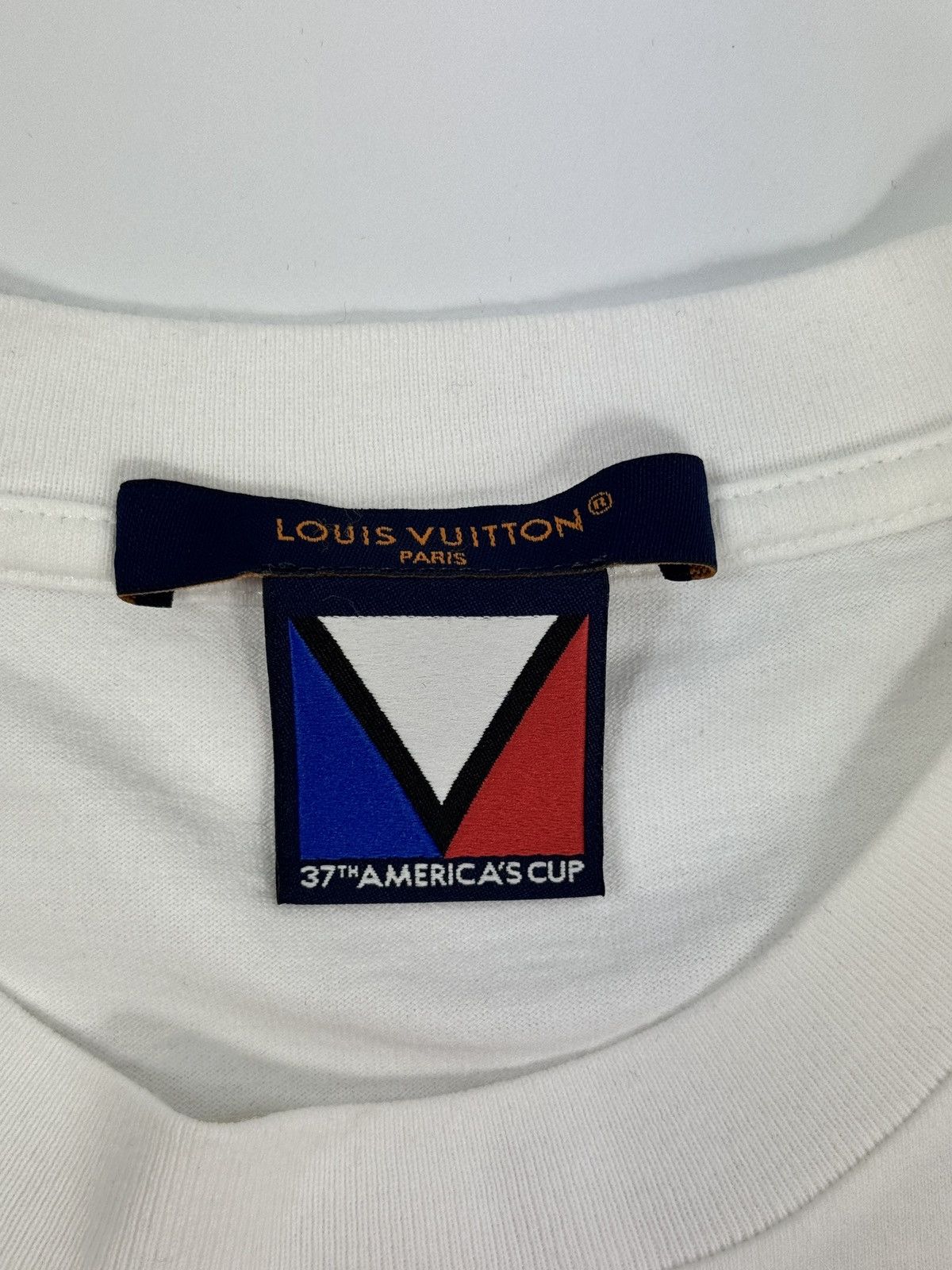 Louis Vuitton 37th AMERICA’S CUP LOGO PRINT T-SHIRT Size US L / EU 52-54 / 3 - 5 Thumbnail