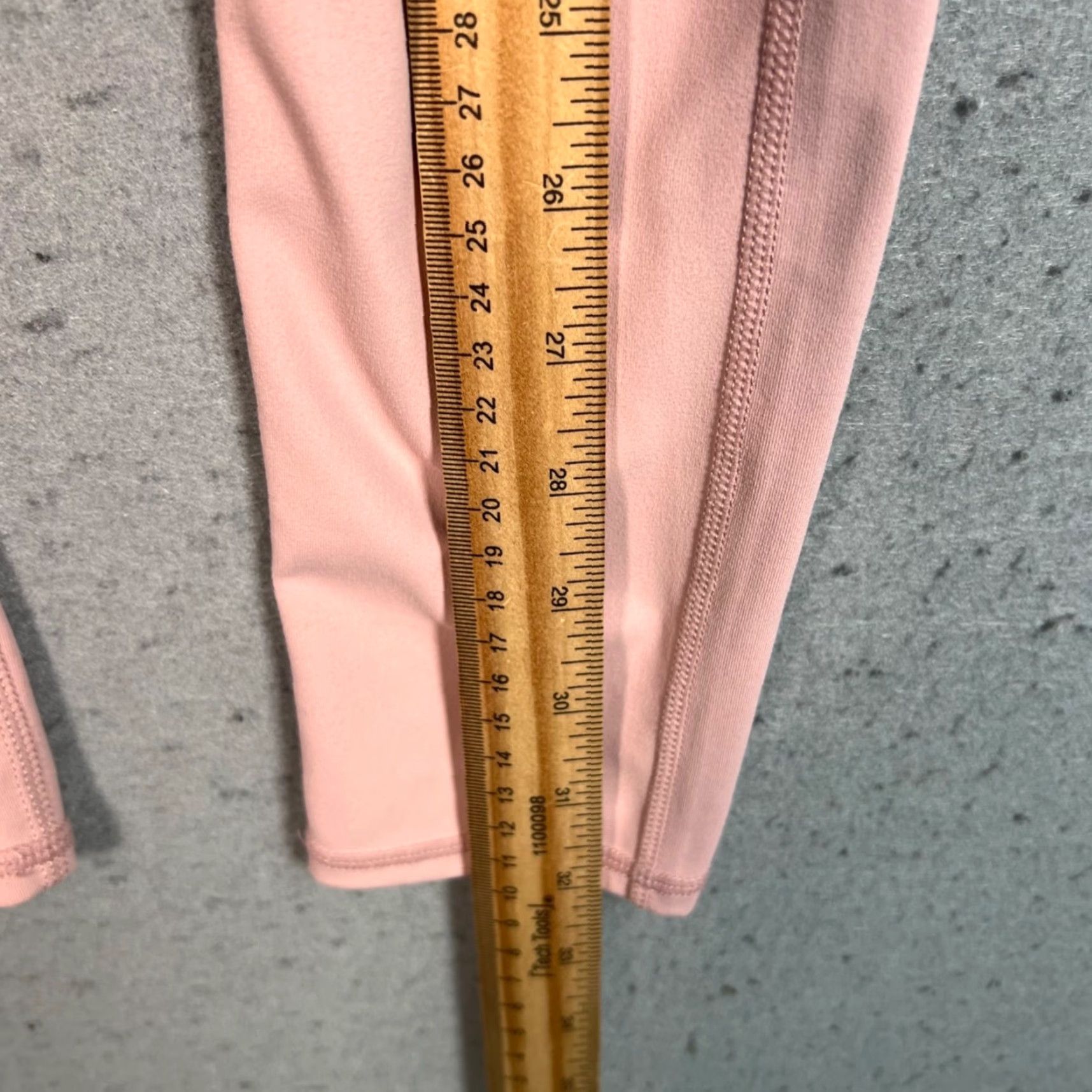 Fabletics Fabletics Womens Leggings XS Pink Athletic Running Gym Yoga Size 26" / US 2 / IT 38 - 6 Thumbnail