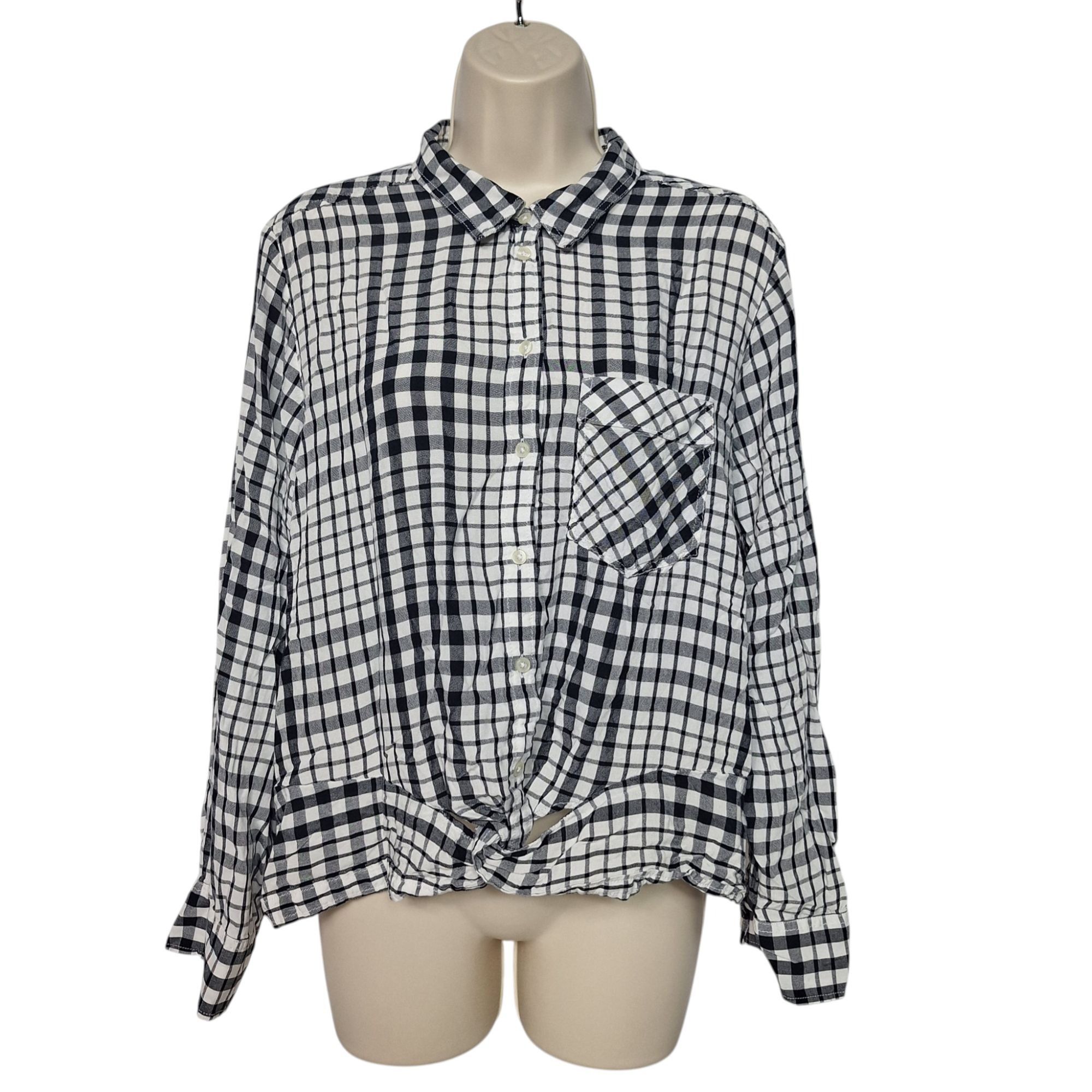 Express Express Gingham Plaid Tie Front Shirt XL Black White Button Size XL / US 12-14 / IT 48-50 - 2 Thumbnail