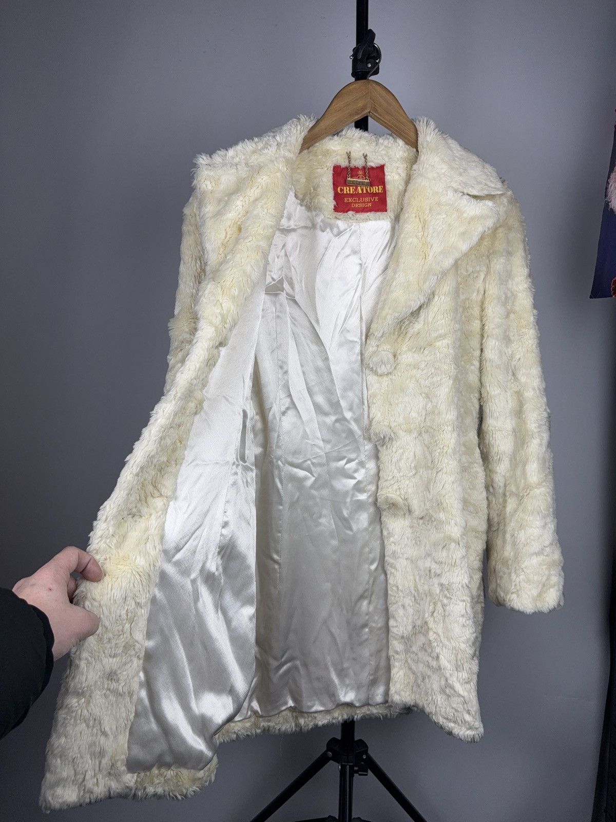 Japanese Brand Avant Garde 00s Ivory Faux Fur Coat Vintage Korean Designer Size S / US 4 / IT 40 - 9 Thumbnail