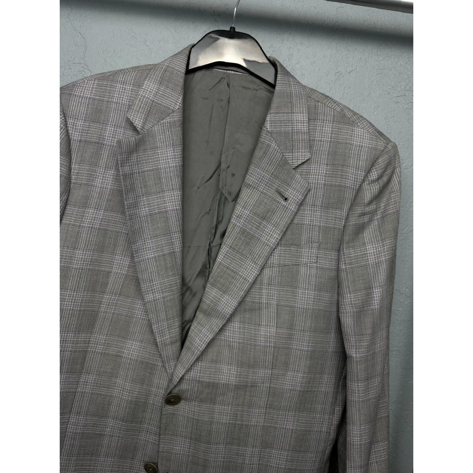 Armani Armani Collezioni Mens Wool Blazer Jacket Made in Italy Size 50R (M) Gray Wool Blazer Men Adult M Blazer Italy 50R Mens Jacket Two-Button Vintage: No Size 40R - 2 Thumbnail