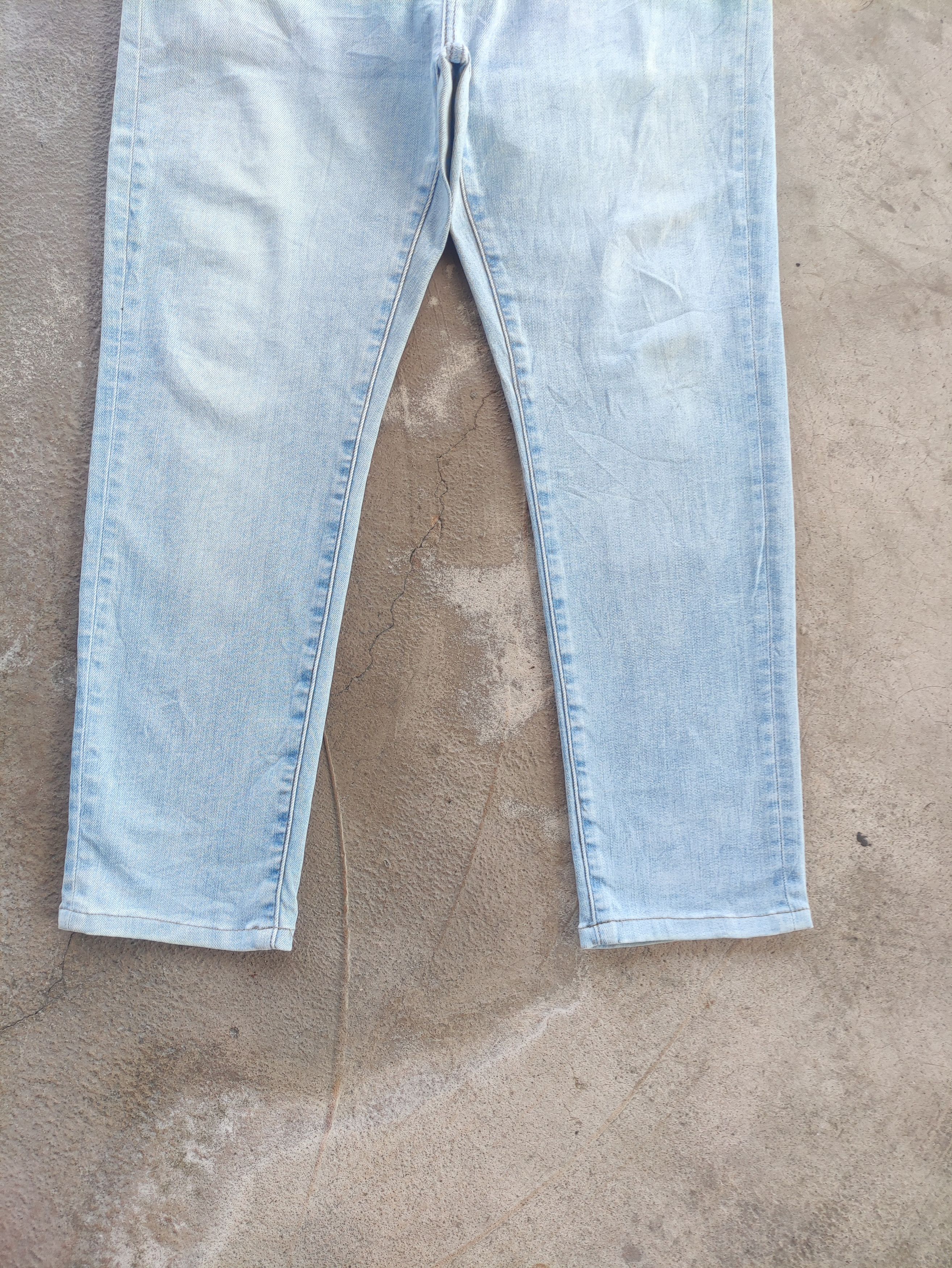 Japanese Brand Vintage Japanese Jean Distressed Faded Denim Pants Size US 33 - 4 Thumbnail