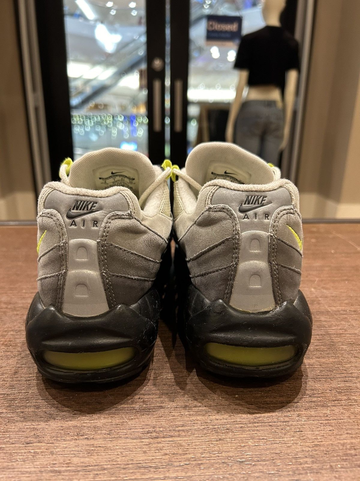 Nike Air Max 98 ‘OG Neon’ Size US 8 / EU 41 - 3 Thumbnail