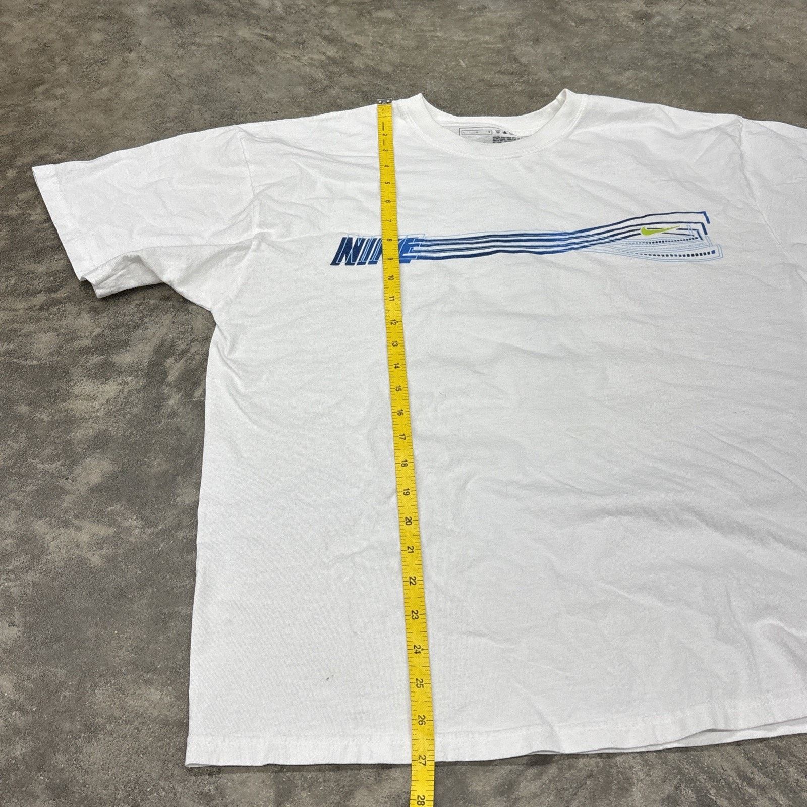 Nike Vintage Y2K Nike Swim Tshirt White Sz Large Unisex Size US L / EU 52-54 / 3 - 8 Thumbnail