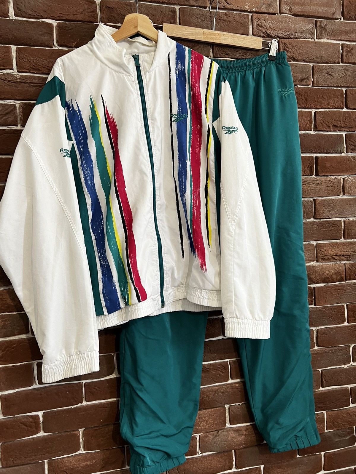 Reebok Rare 90s Vintage Y2K Reebok Logo Tracksuit Set Jacket Size US L / EU 52-54 / 3 - 5 Thumbnail