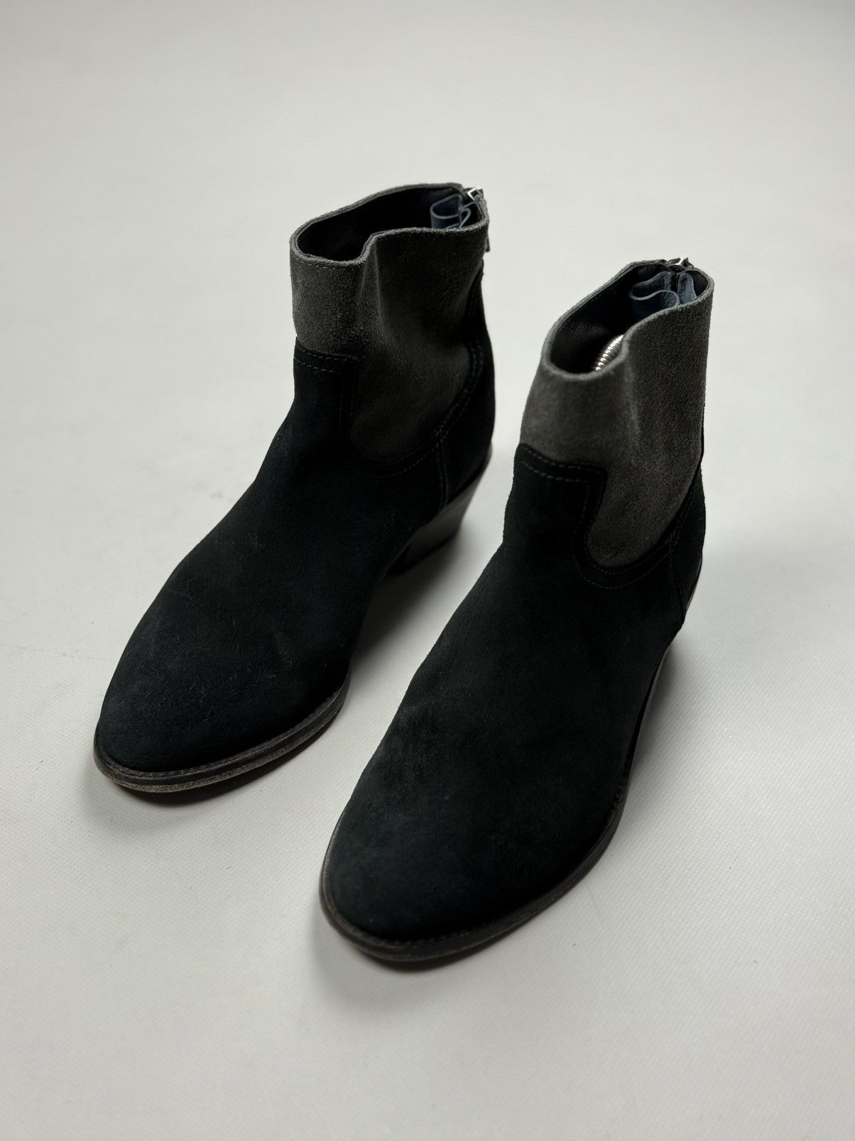 Zadig & Voltaire Zadig & Voltaire Ladies Suede Ankle Zip Biker Boots Shoes Size US 7 / IT 37 - 21 Thumbnail