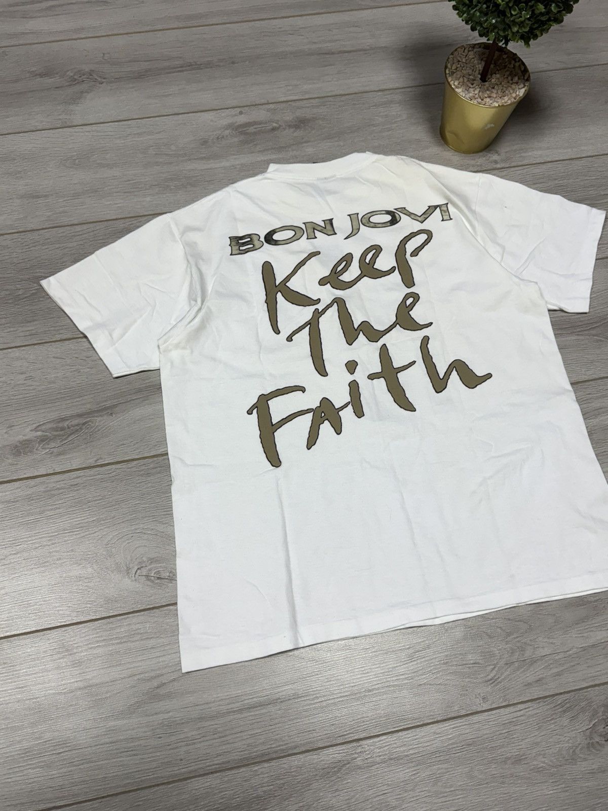 Bon Jovi Bon Jovi 1992 Keep the Faith vintage t shirt Acme Australia Size US L / EU 52-54 / 3 - 12 Thumbnail