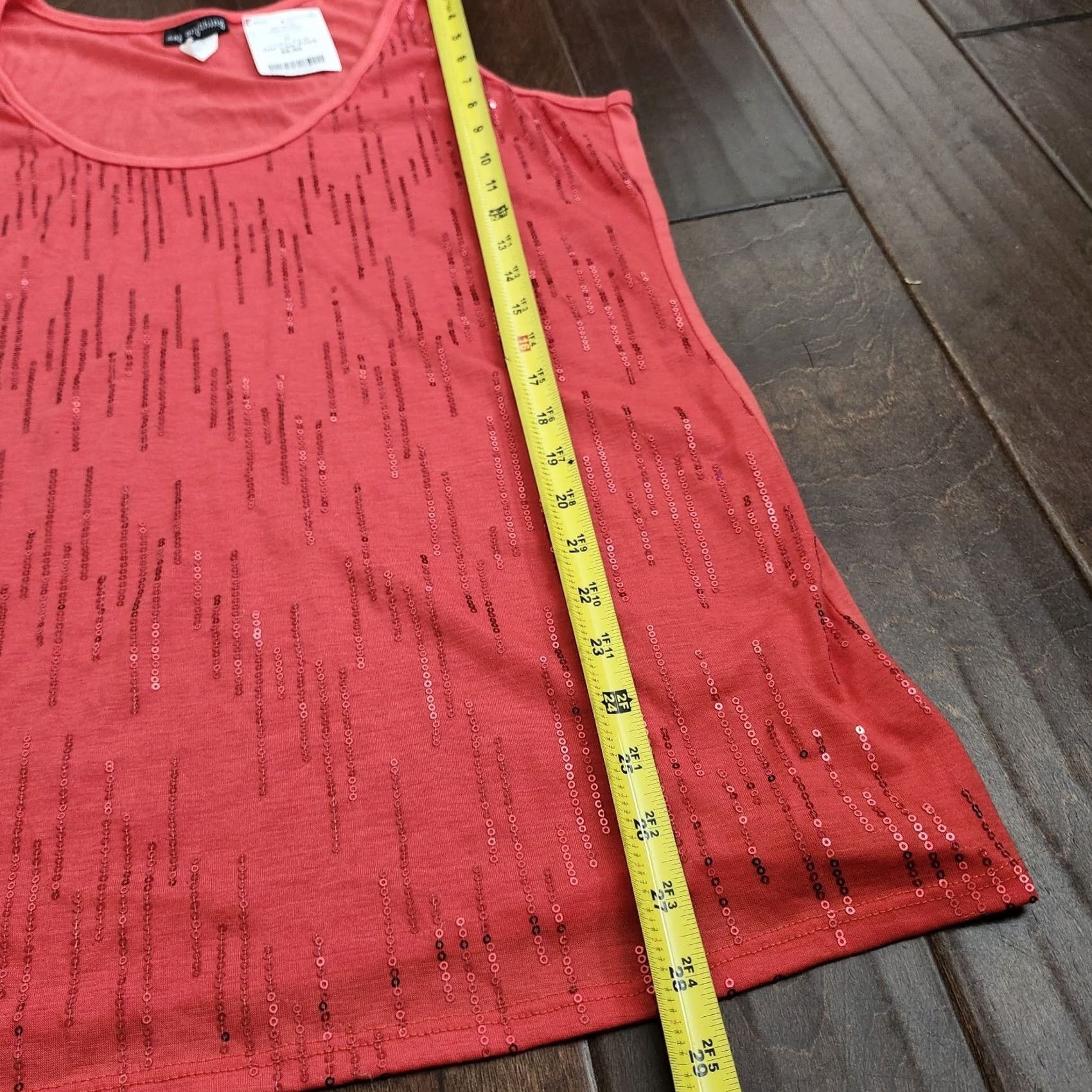 Vintage Say Anything Women's Red Short Sleeve Sequin Top 2X Pullover Casual Party/Cocktail Summer Spring Fall Womens Regular Short Sleeve Sequin Red 2X Size XXL / US 16-18 / IT 52-54 - 6 Thumbnail