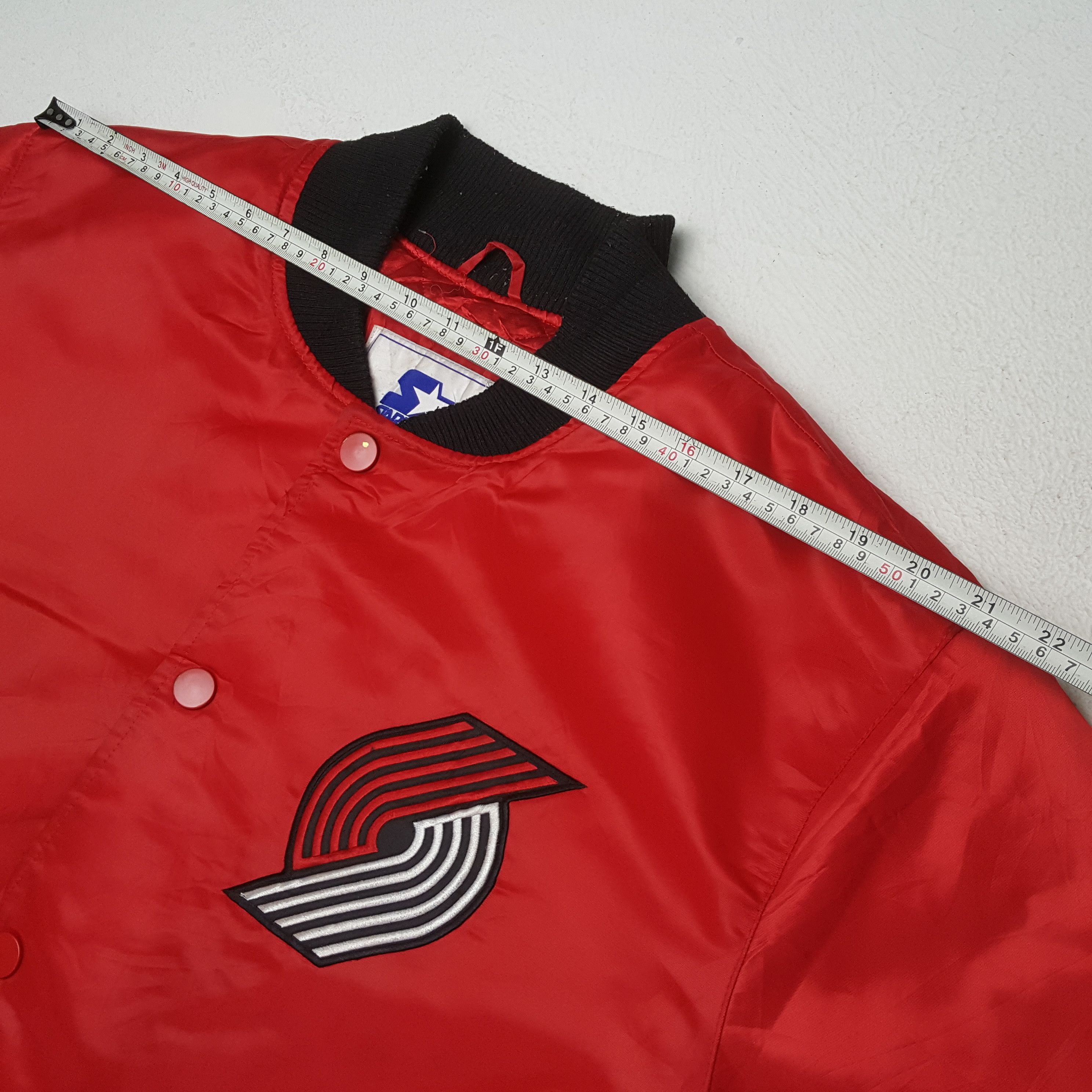NBA × Starter × Vintage RIP CITY Portland Trailblazer NBA Starter Jacket Size US XXL / EU 58 / 5 - 5 Thumbnail