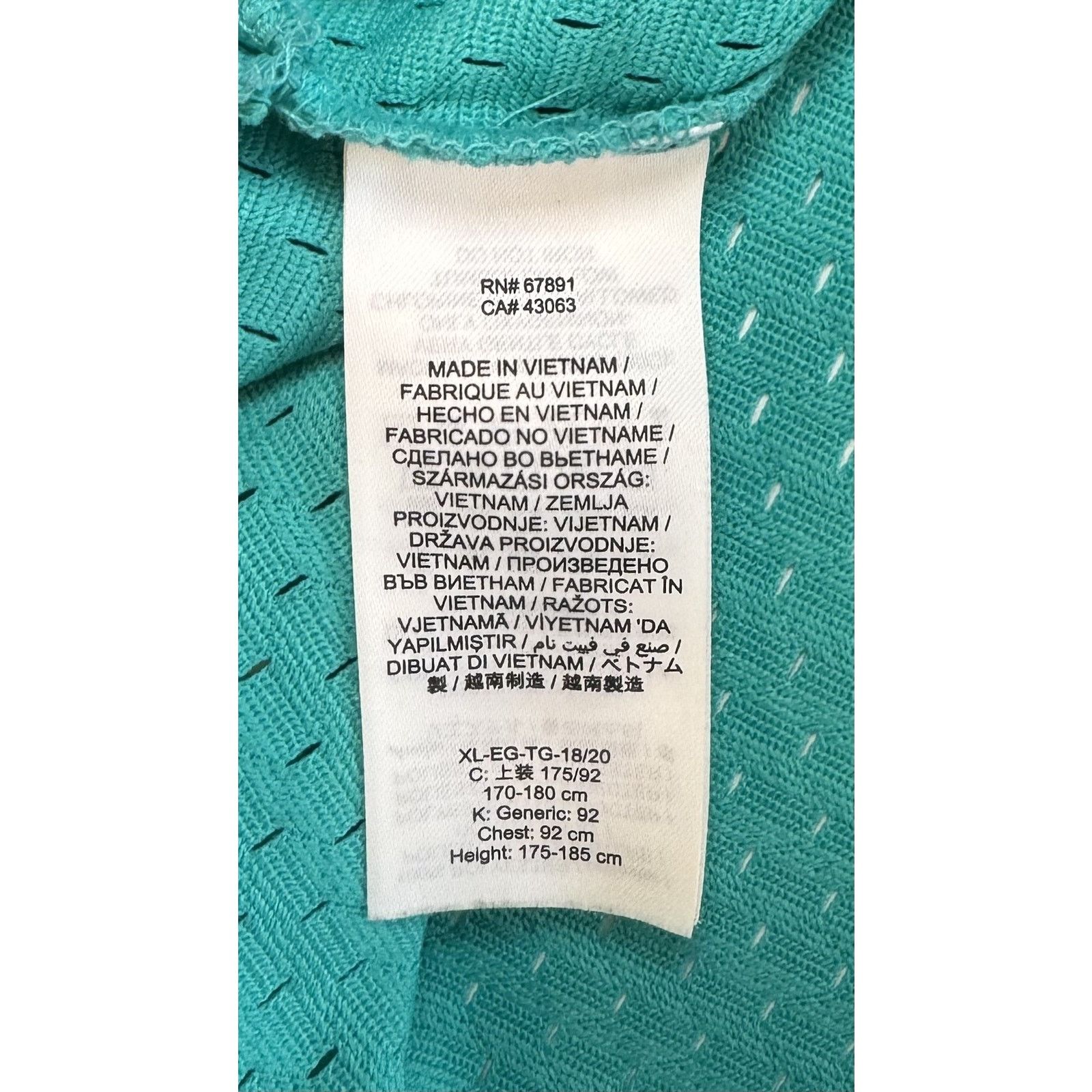 Mitchell & Ness Vintage Vancouver Grizzlies Jersey XL NBA Mike Bibby 90s Size US XL / EU 56 / 4 - 5 Thumbnail