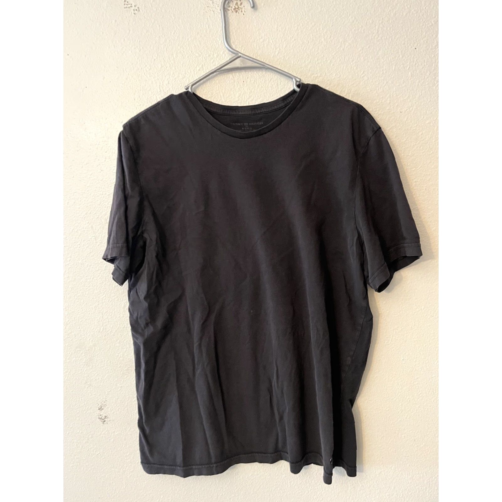 Tommy Hilfiger Tommy Hilfiger Sleep Shirt Size Large Black Tee Sleepwear Solid Shirt Mens Sleep Shirt Size L Black Tommy Hilfiger Tee Size US L / EU 52-54 / 3 - 2 Thumbnail