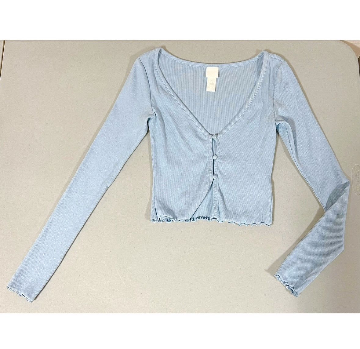 H&M Baby Blue Pastel Long Sleeve Sweater Cardigan Shirt Top XS 🩵 Size XS / US 0-2 / IT 36-38 - 1 Thumbnail