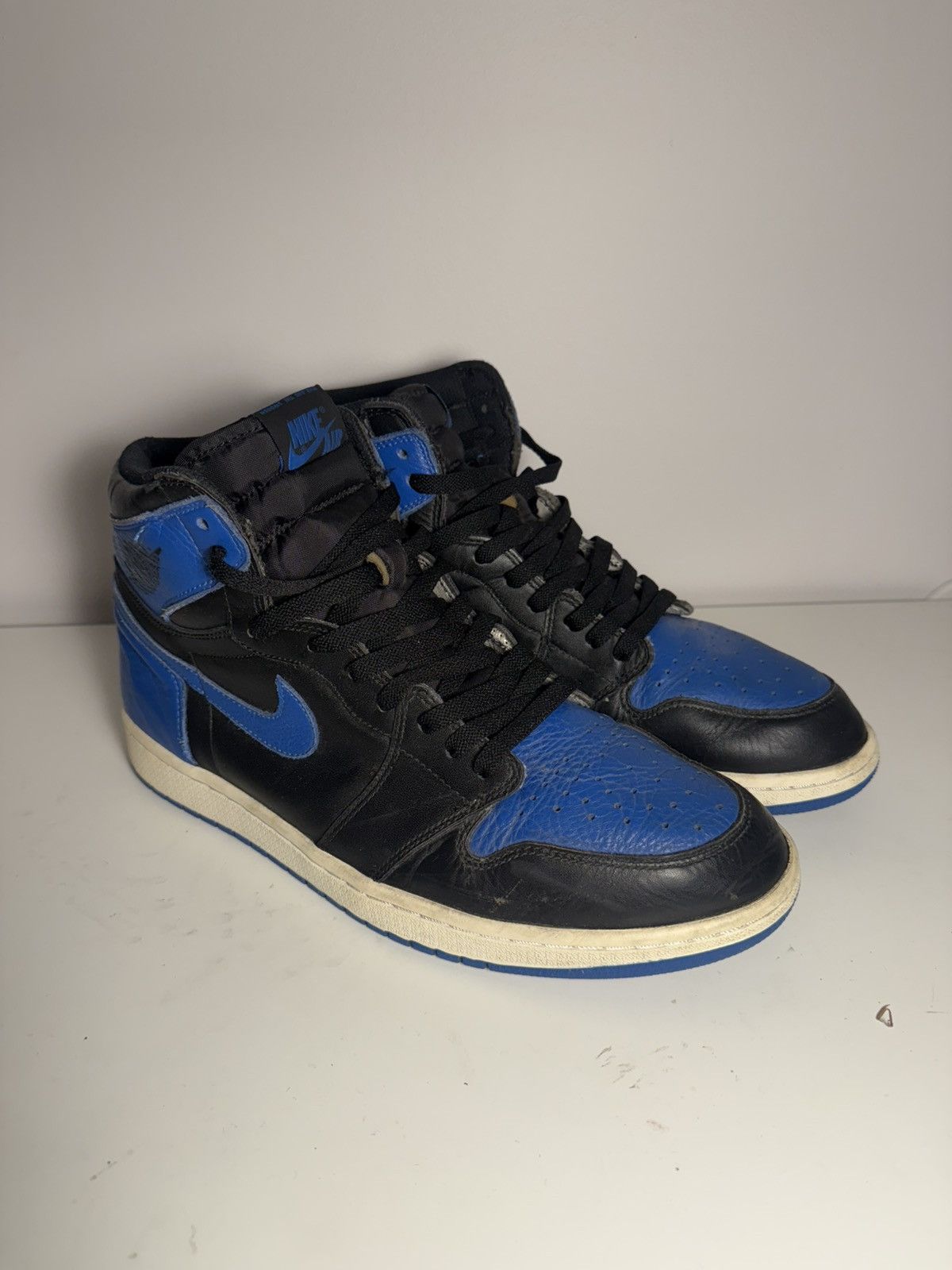 Nike Nike Air Jordan 1 Retro High Royal Size US 13 / EU 46 - 1 Thumbnail