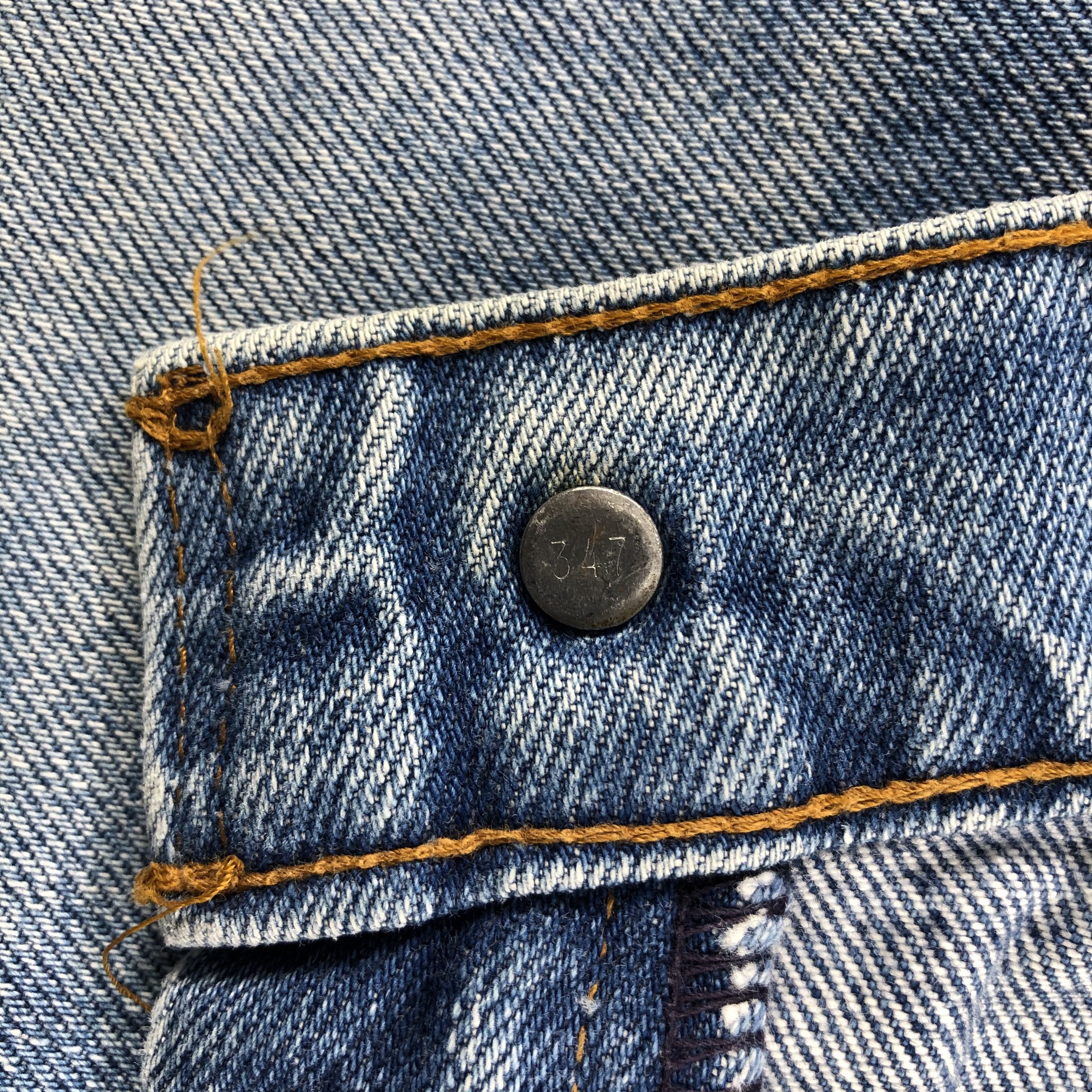 Levi's × Vintage 90s Vintage Blue Wash Levis Jeans-JM2130 Size US 30 / EU 46 - 11 Thumbnail