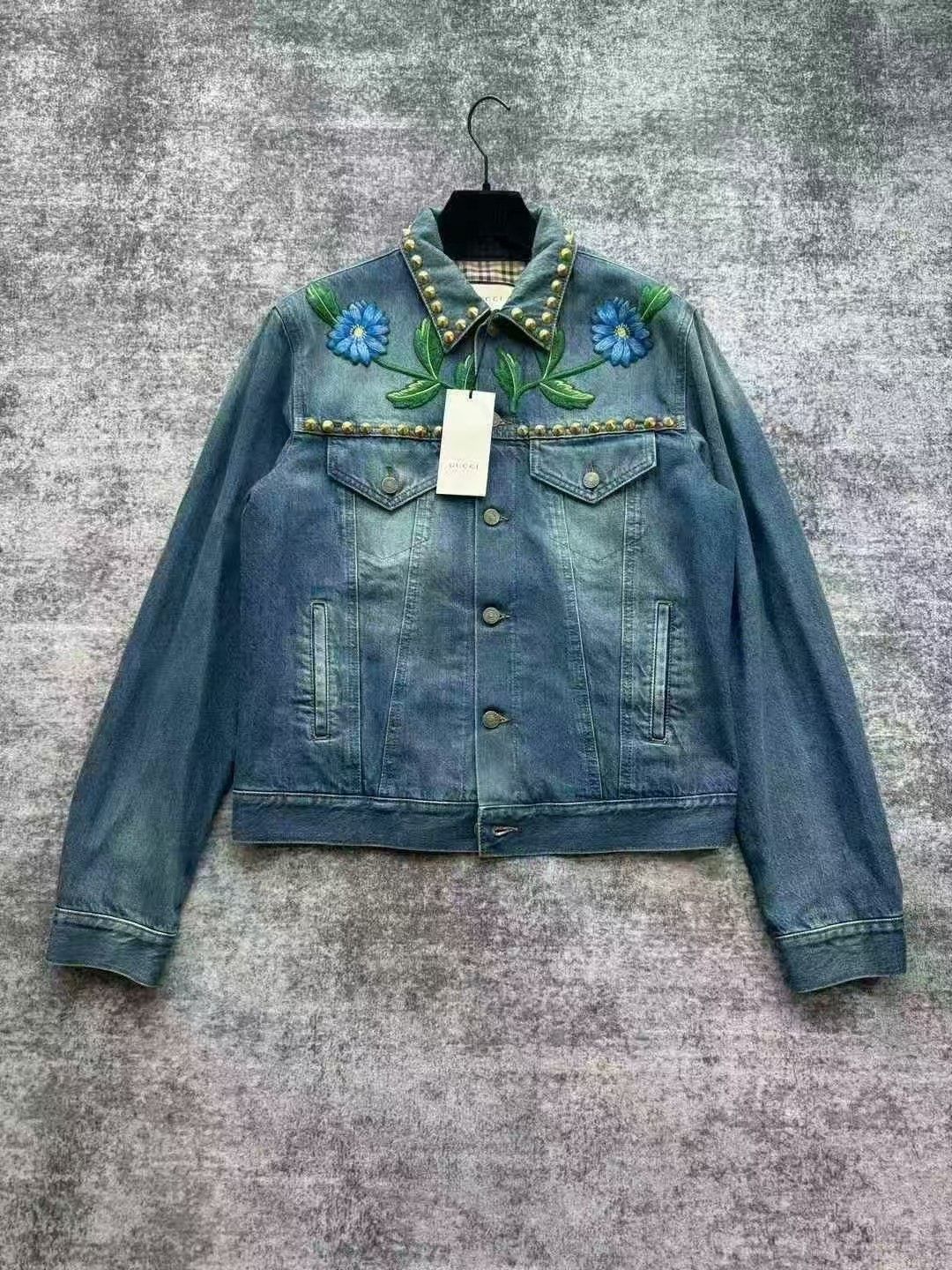 Gucci Gucci Rivet Butterfly Floral Embroidery Denim Jacket Size US M / EU 48-50 / 2 - 1 Thumbnail