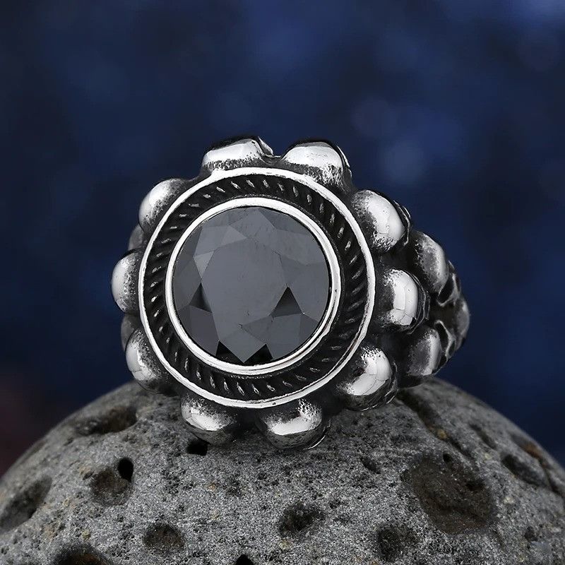 Japanese Brand × Vintage Heavy Sugar Skull Ring Size ONE SIZE - 1 Thumbnail