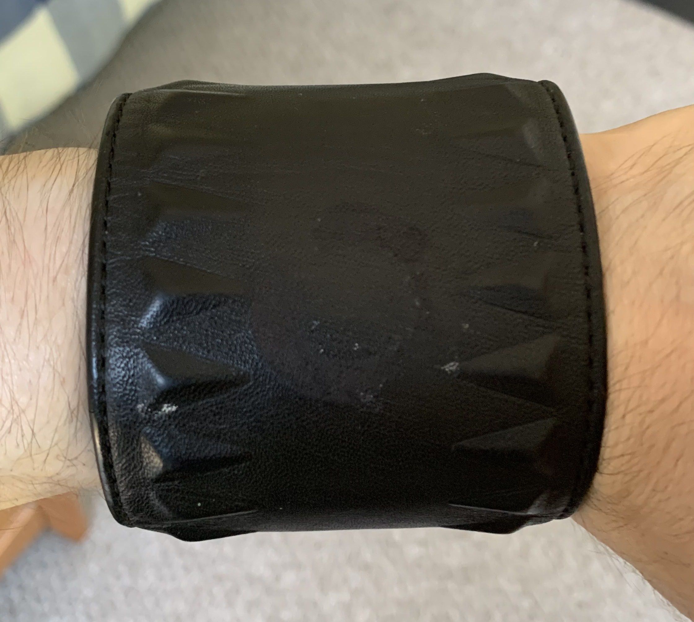 Givenchy Givenchy Studded Leather Bracelet! Size ONE SIZE - 2 Thumbnail
